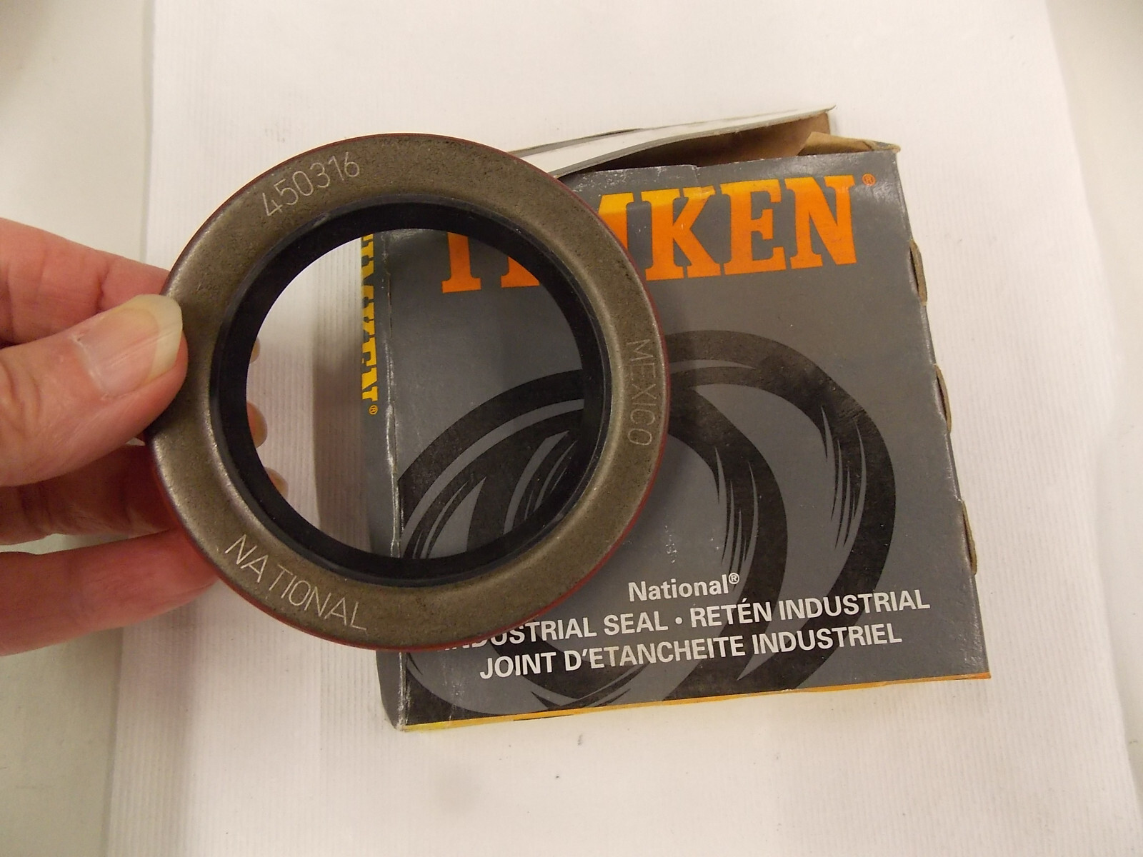 New Timken National 450316 Seal B3