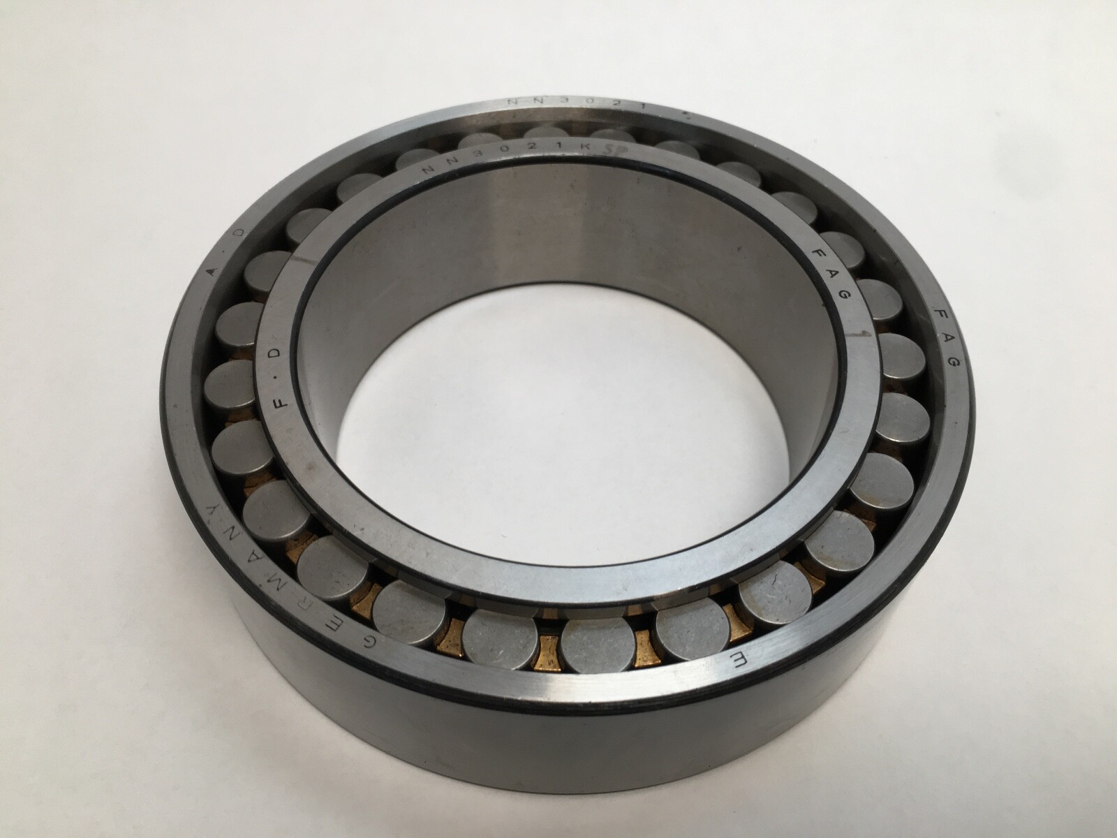 FAG NN3021KM.SP Bearing 105x160x41 mm NN3021 NN-3021-K-M-SP Germany