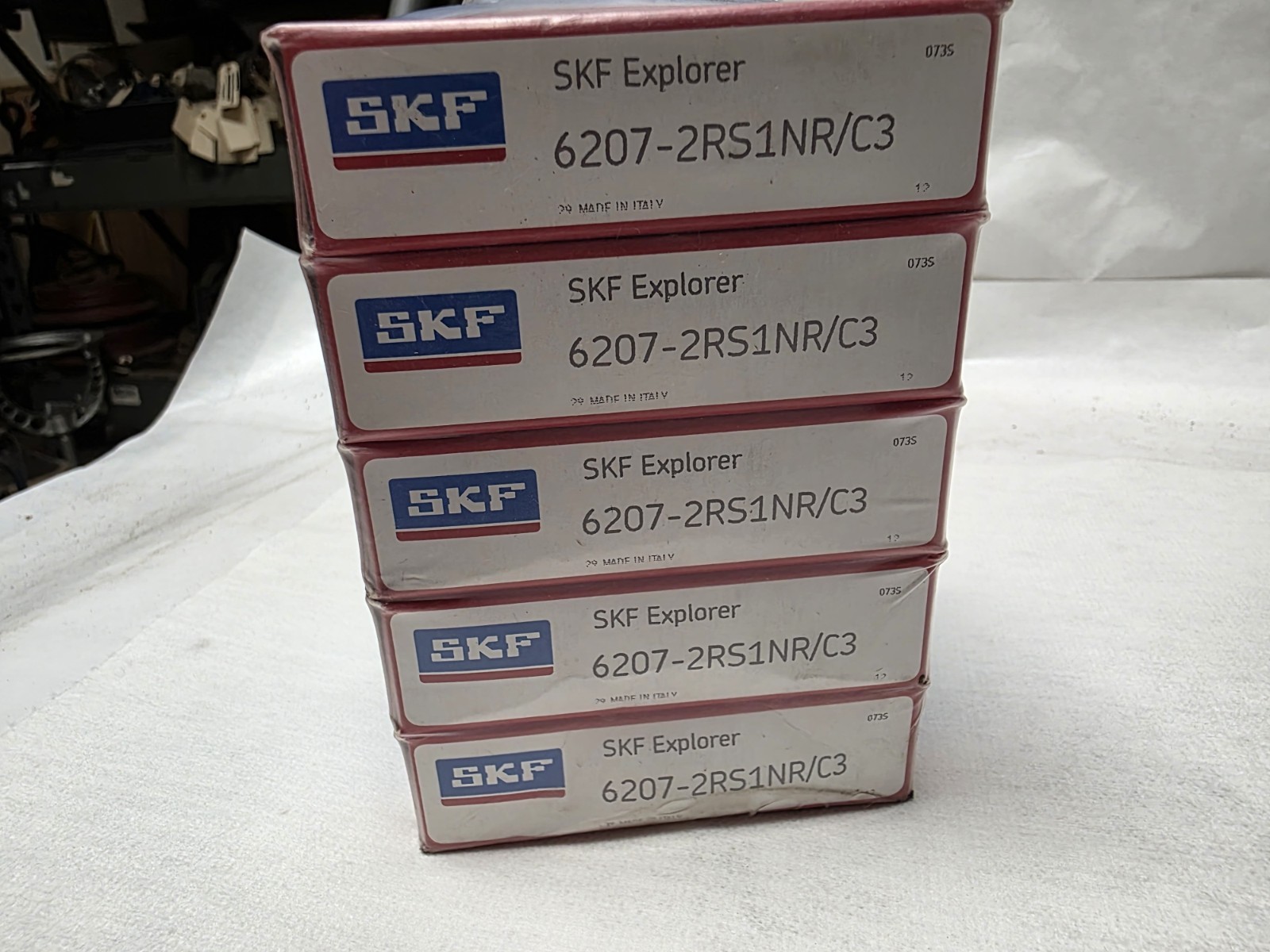 5pcs. of SKF Explorer 6207-2RS1NR/C3 Radial/Deep Groove Ball Bearing