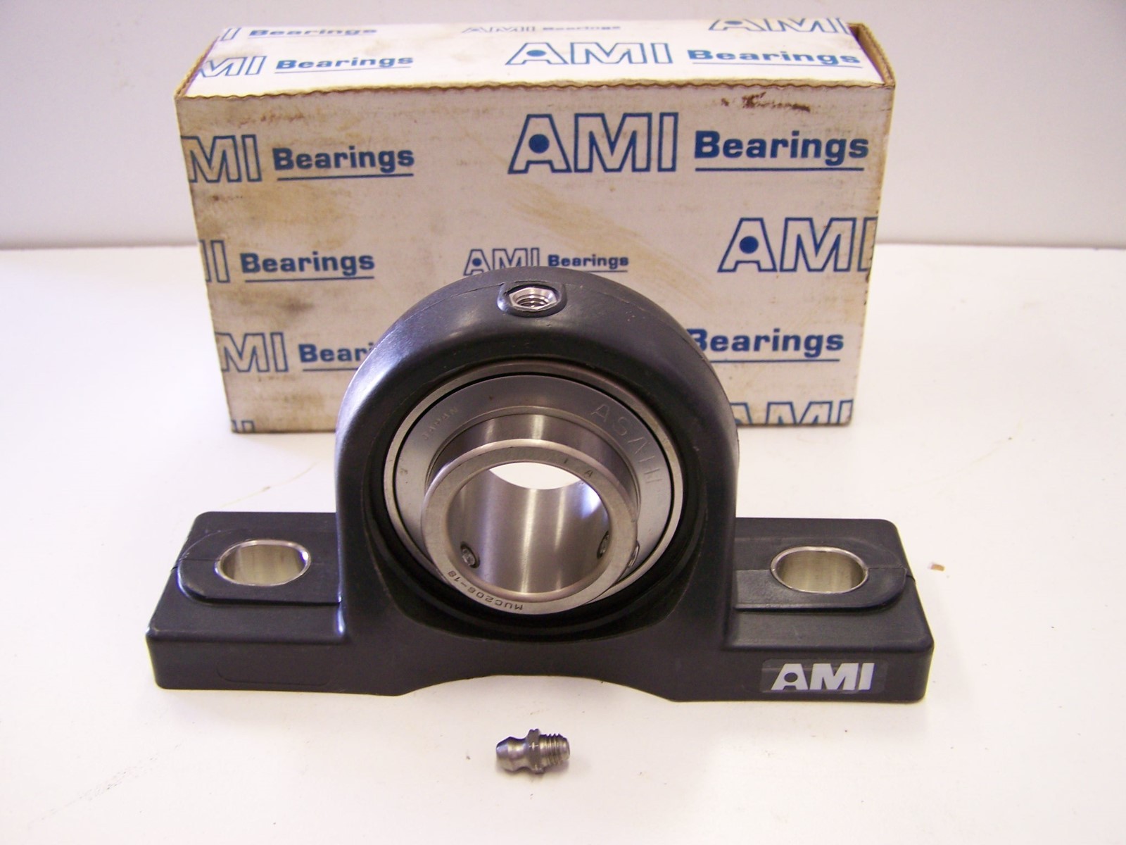 AMI MUCPPL206-19 Thermoplastic Pillow Block Bearing 1-3/16″ Stainless Insert New