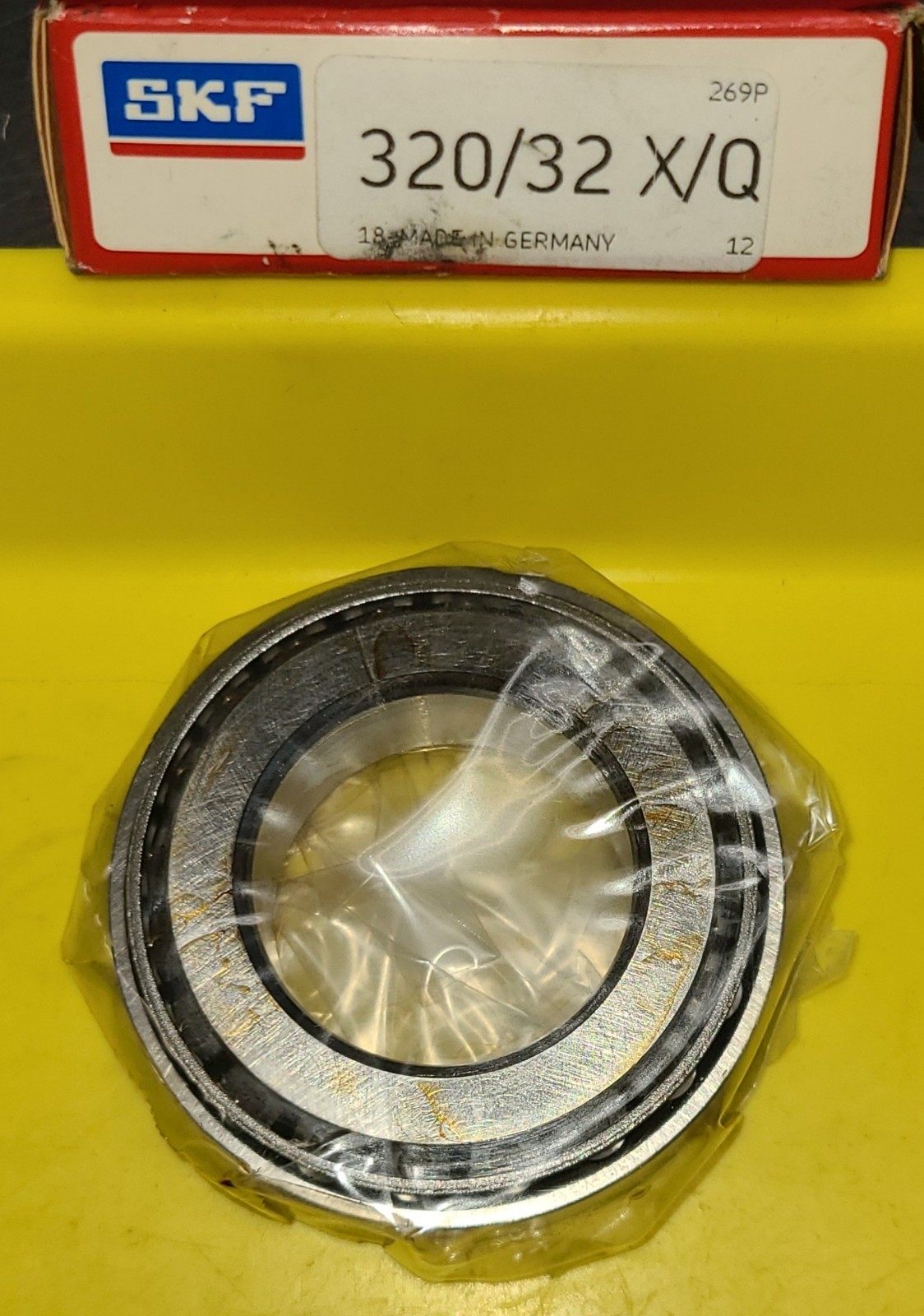 SKF 320/32 X/Q Tapered Roller Bearing Assembly, 32mm Bore, 58mm OD, 17mm Width