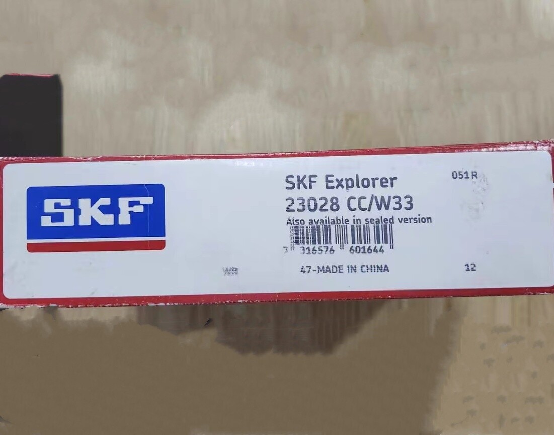 1PC SKF 23028 CC/W33 spherical roller bearing#