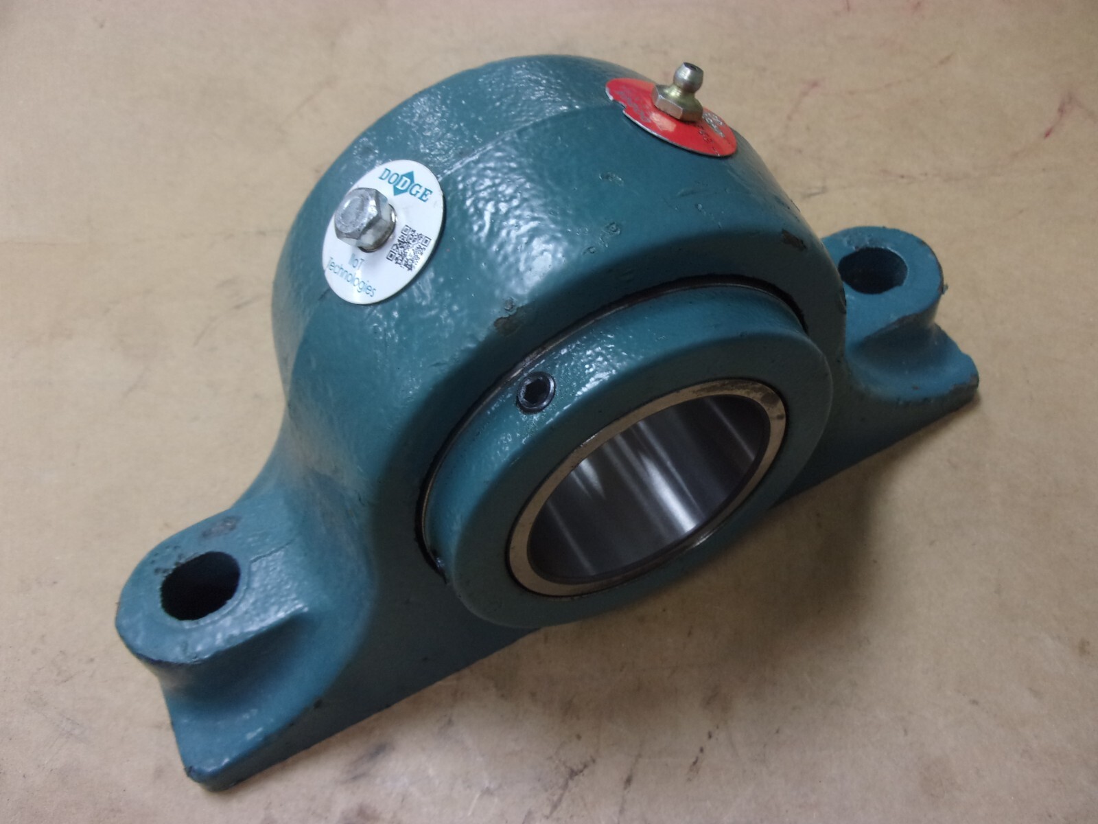 Dodge 145184 749900 2 Bolt Bearing Pillow Block 2 7/16″ Shaft Bore Type E-Xtra