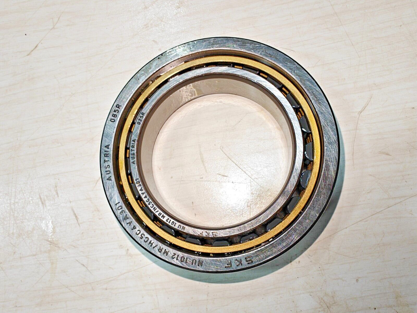 SKF NU 1012 MR/HC5C4 VA301 Hybrid Ceramic Single Row Cylindrical Roller Bearing