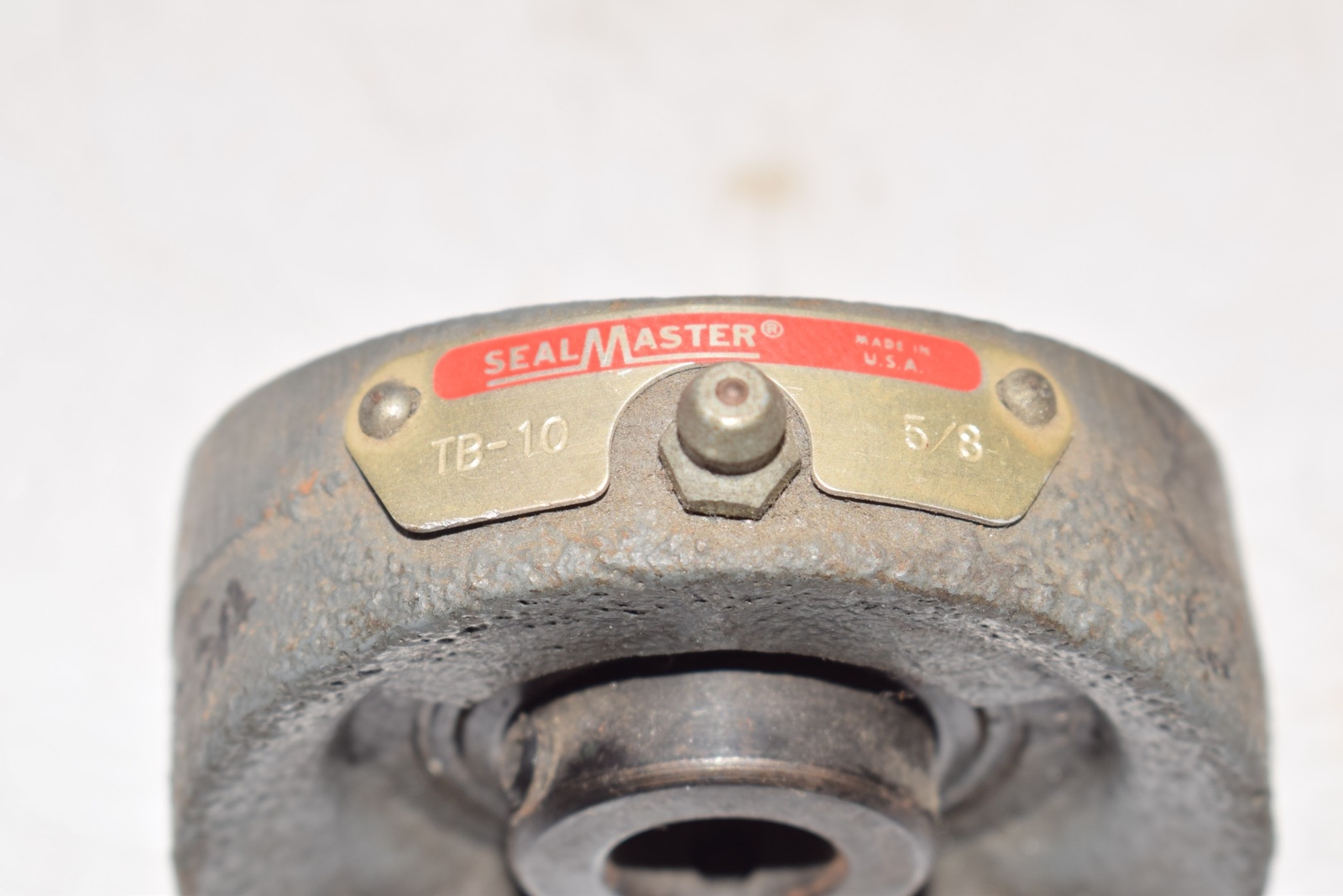 Sealmaster TB-10 Tapped Base Pillow Block Bearing Unit – Tapped Base, 5/8 in Bor