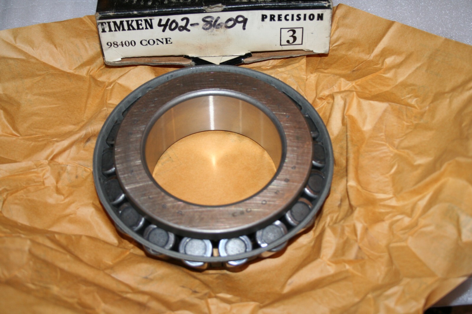 TIMKEN 98400-3 Tapered Roller Bearing Cone Class 3 Precision; 4″ Bore – NEW –