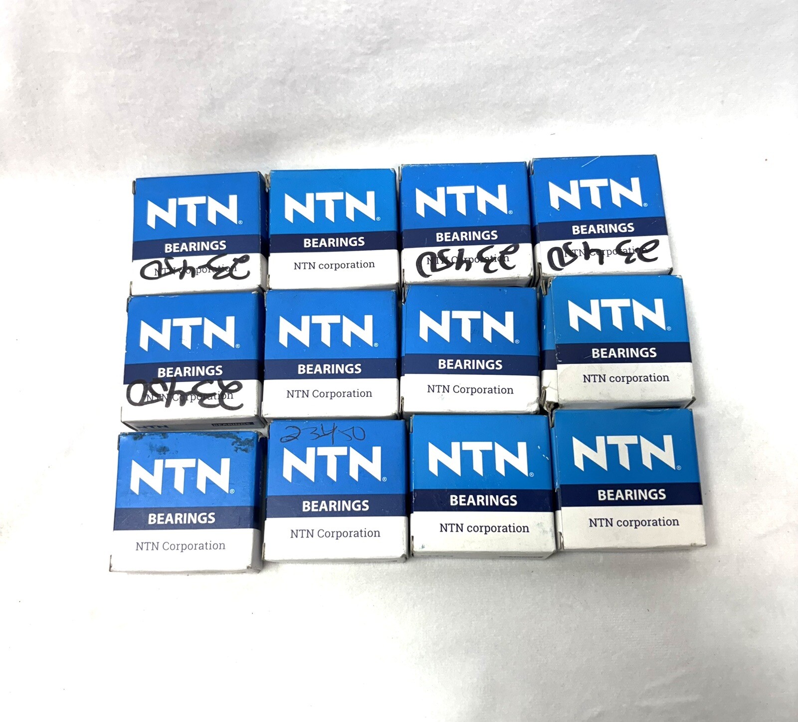 NTN 6204LLUC3/EM, Single Row Radial Ball Bearings, Lot of 12, New