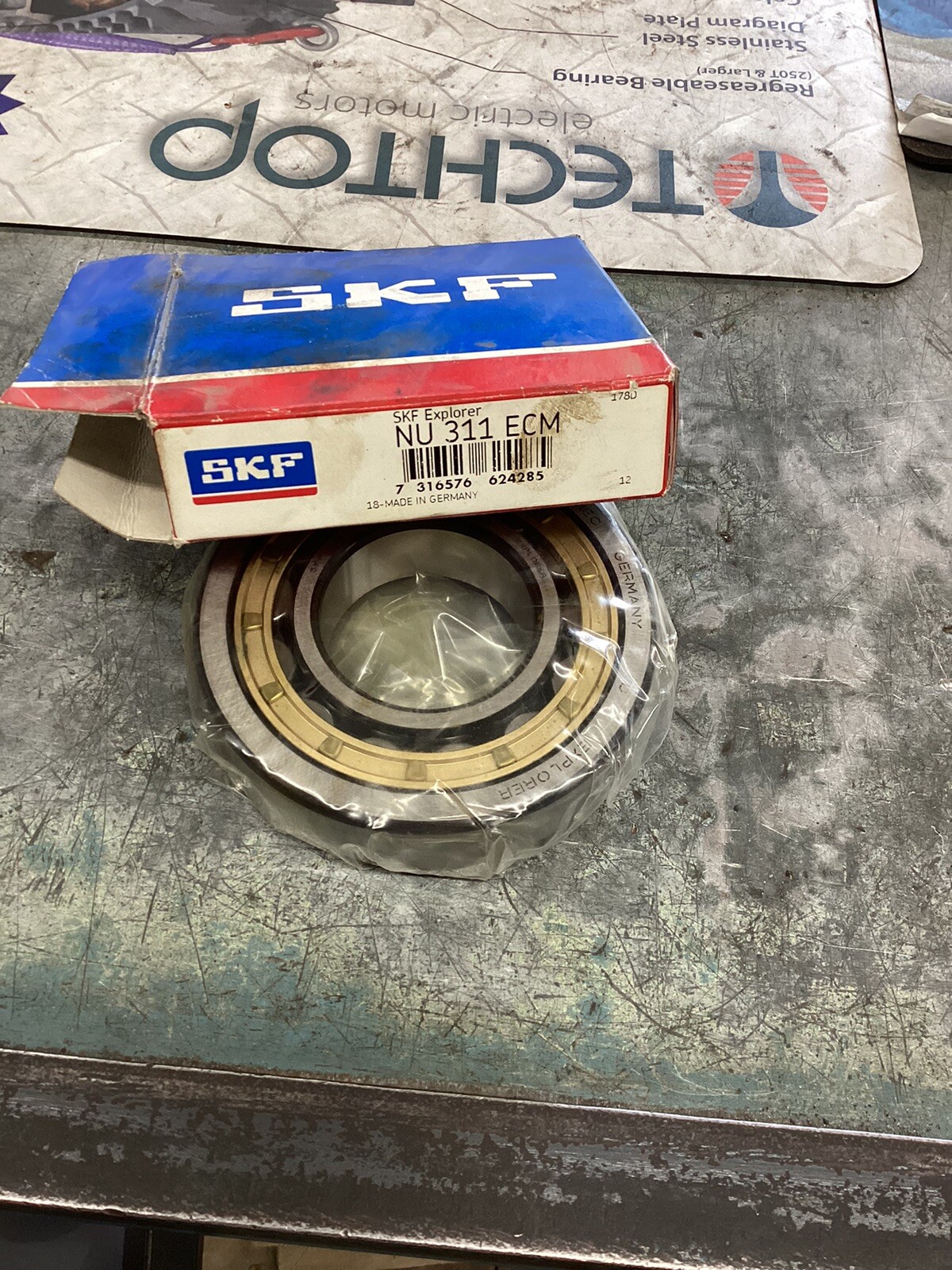 SKF NU 311 ECM Cylindrical Roller Bearings 55 MM x 120 MM x 29 MM