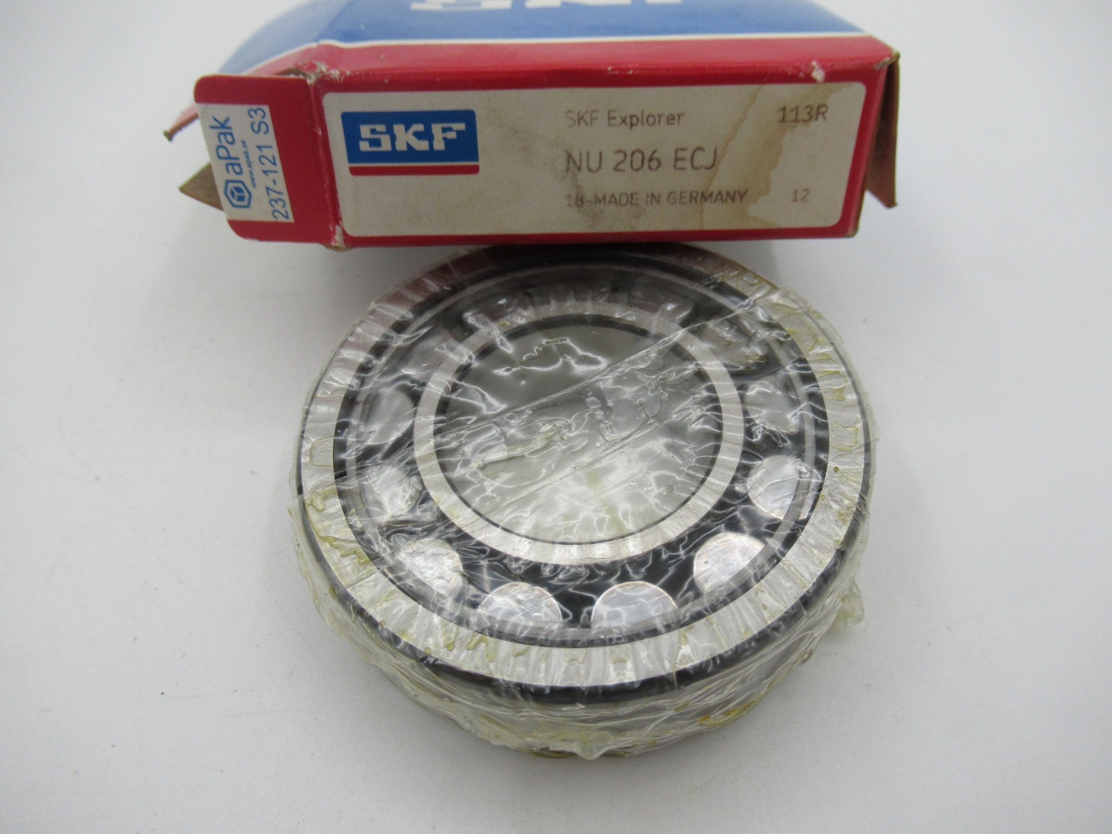 SKF NU 206 ECJ Cylindrical Roller Bearing New Open Box “Look”