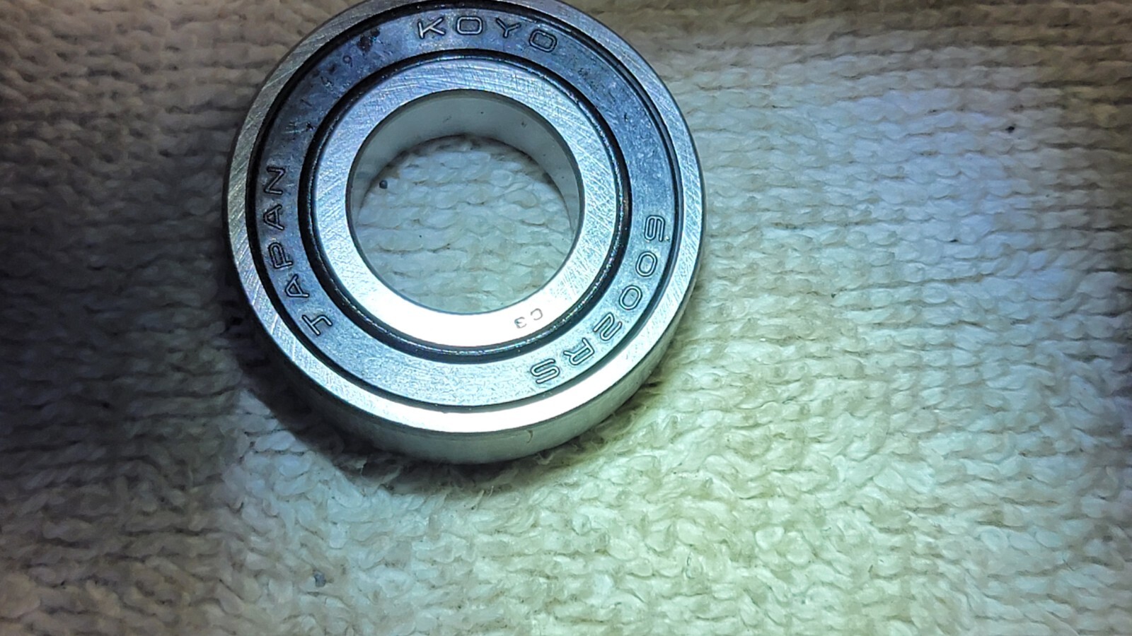 KOYO 6002 2RS Deep Groove Ball Bearing NEW FREE SHIP LOC T1 QTY 1
