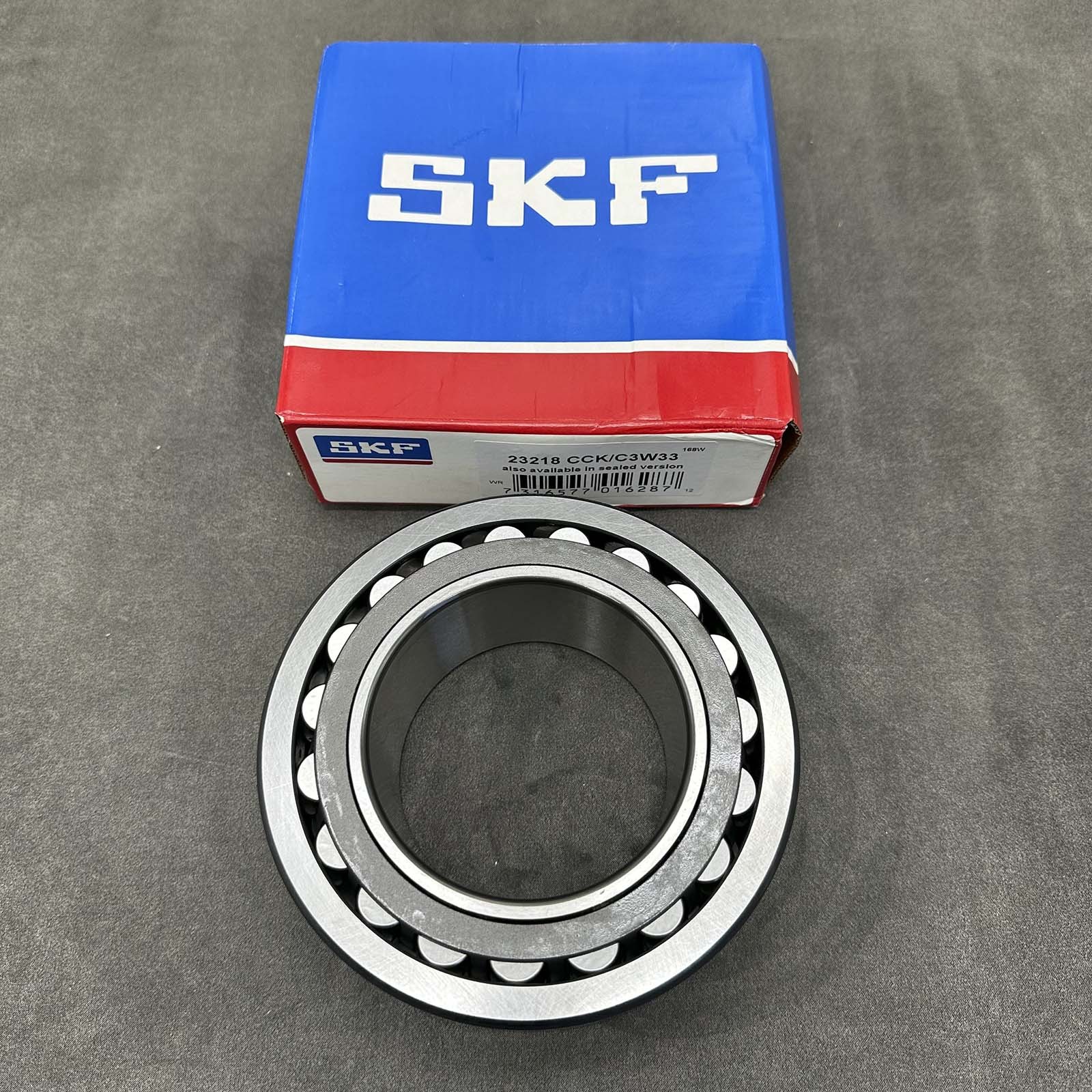 New 1× Spherical Roller Bearings for SKF 23218CCK/C3W33