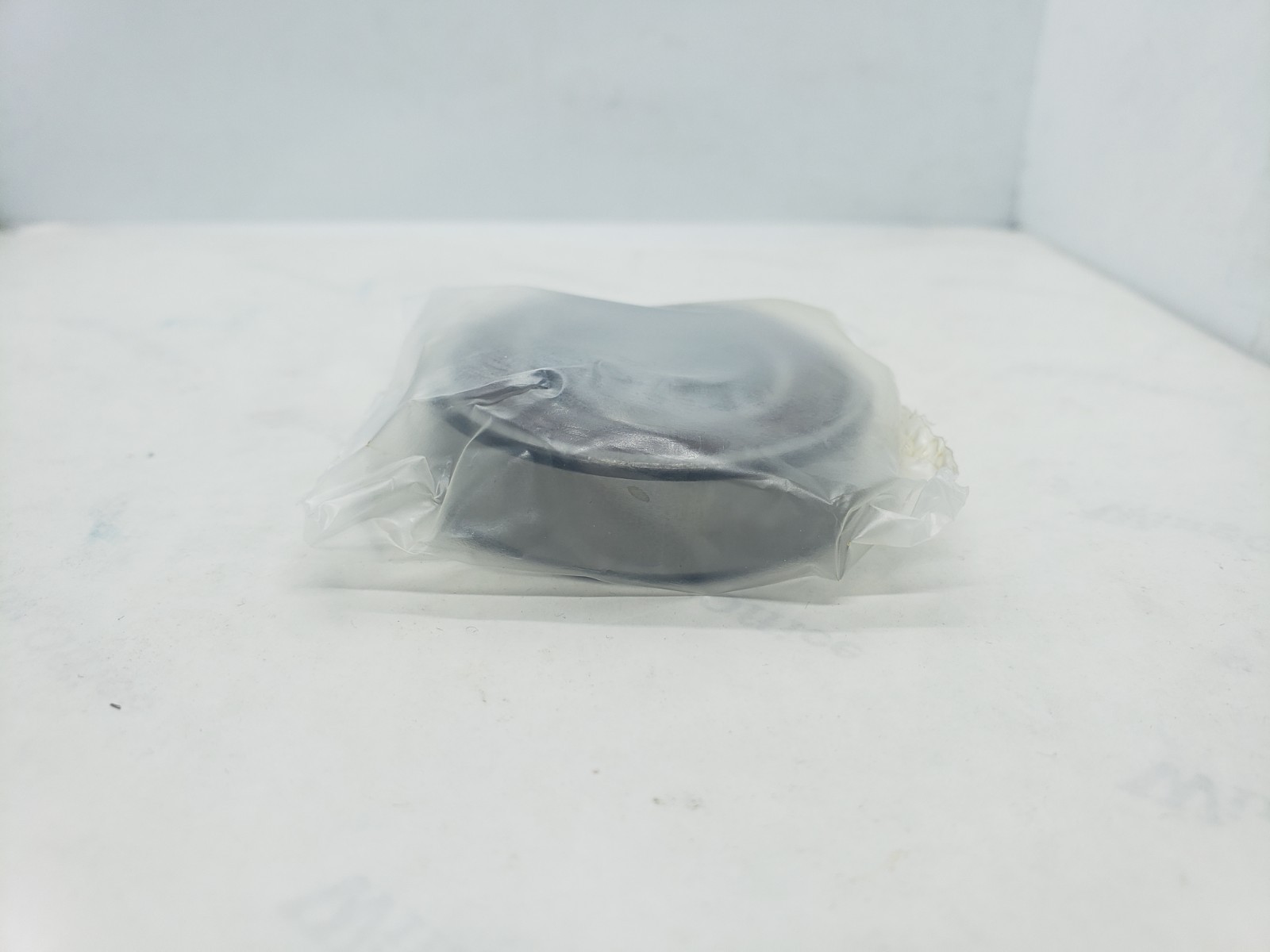 NSK 6005DDUC3 DEEP GROOVE BALL BEARING 25x47x12mm, NIB