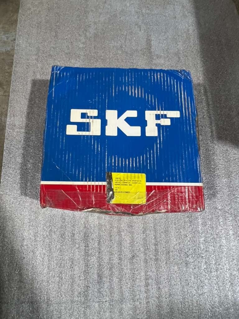 NEW SKF 22324CCC3W33 / 22324 CC/C3W33 SPHERICAL ROLLER BEARING – STOCK CC-03
