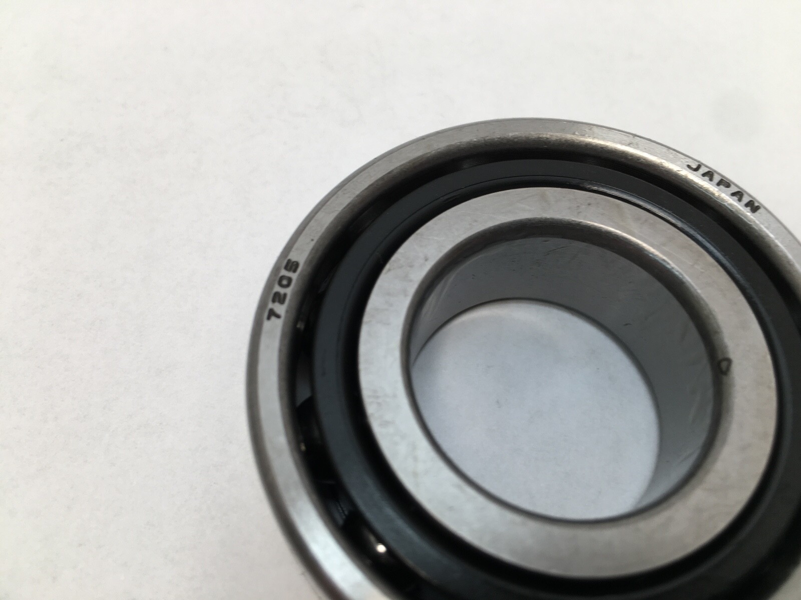 Koyo 7205-5-DBL-P5-FG Bearing 25x52x15mm 7205 7205-5DBLP5FG ABEC5 Japan 2 Pcs