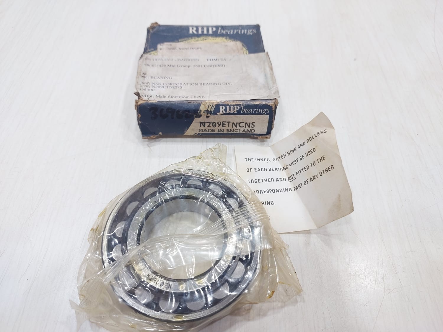 RHP N209 ETN CYLINDRICAL ROLLER BEARING 45x85x19mm, N 209 RHP ENGLAND