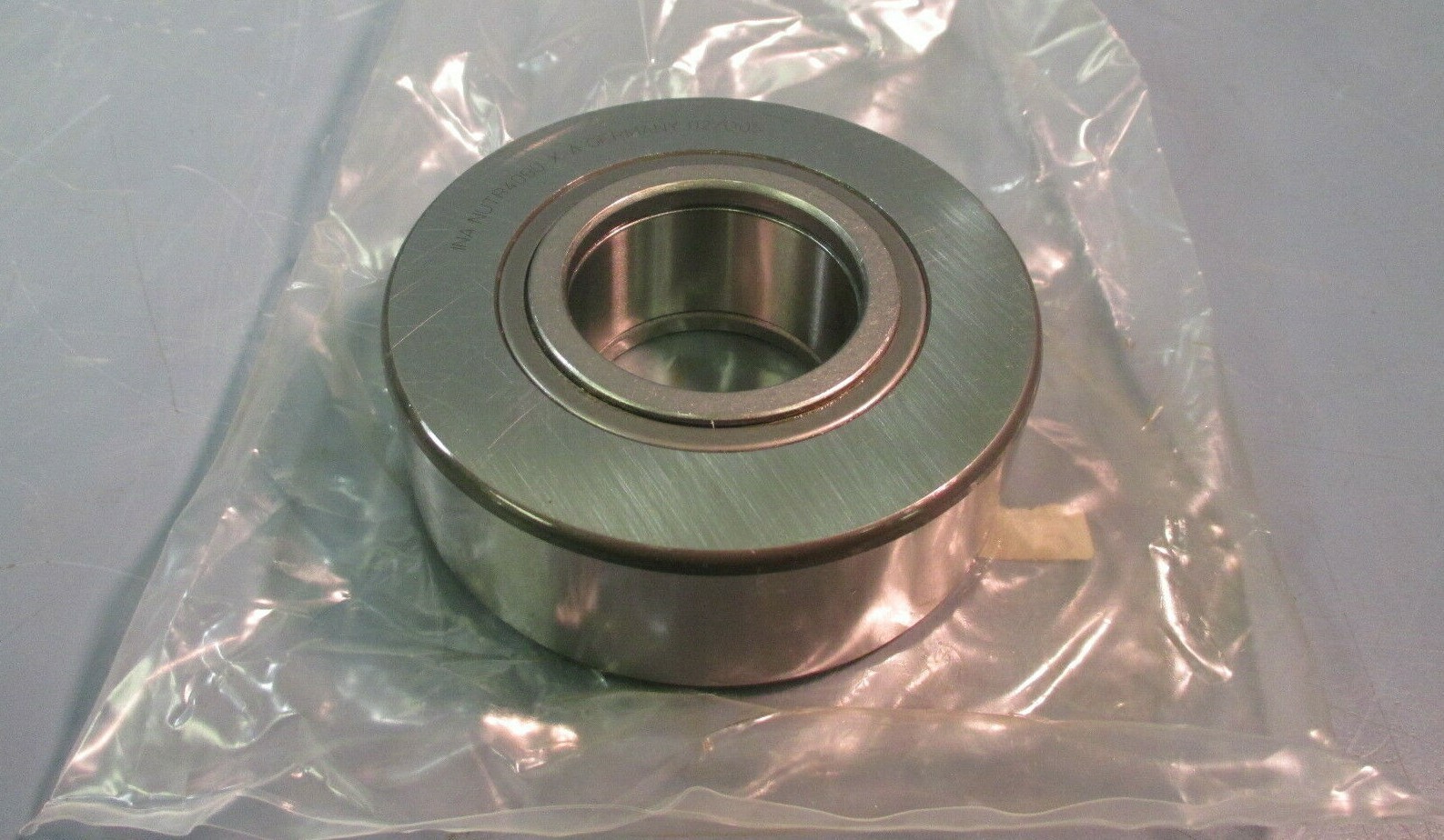 INA Yoke Type Track Roller Bearing Cam Follower NUTR4090-X-A