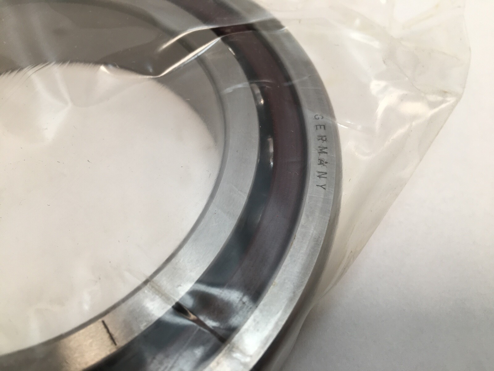 FAG B7018C.TPA.P4.UM Bearing 90x140x24 mm B7018C B-7018-C-TPA-P4-UM Germany