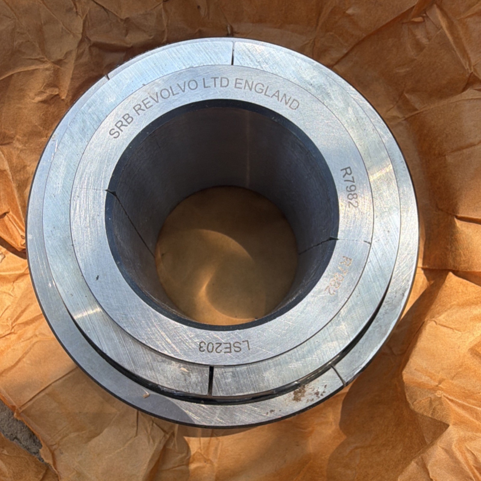 SRB LSE203 Spherical Roller Bearing Steel, Bore 130mm OD 230mm Width 73mm