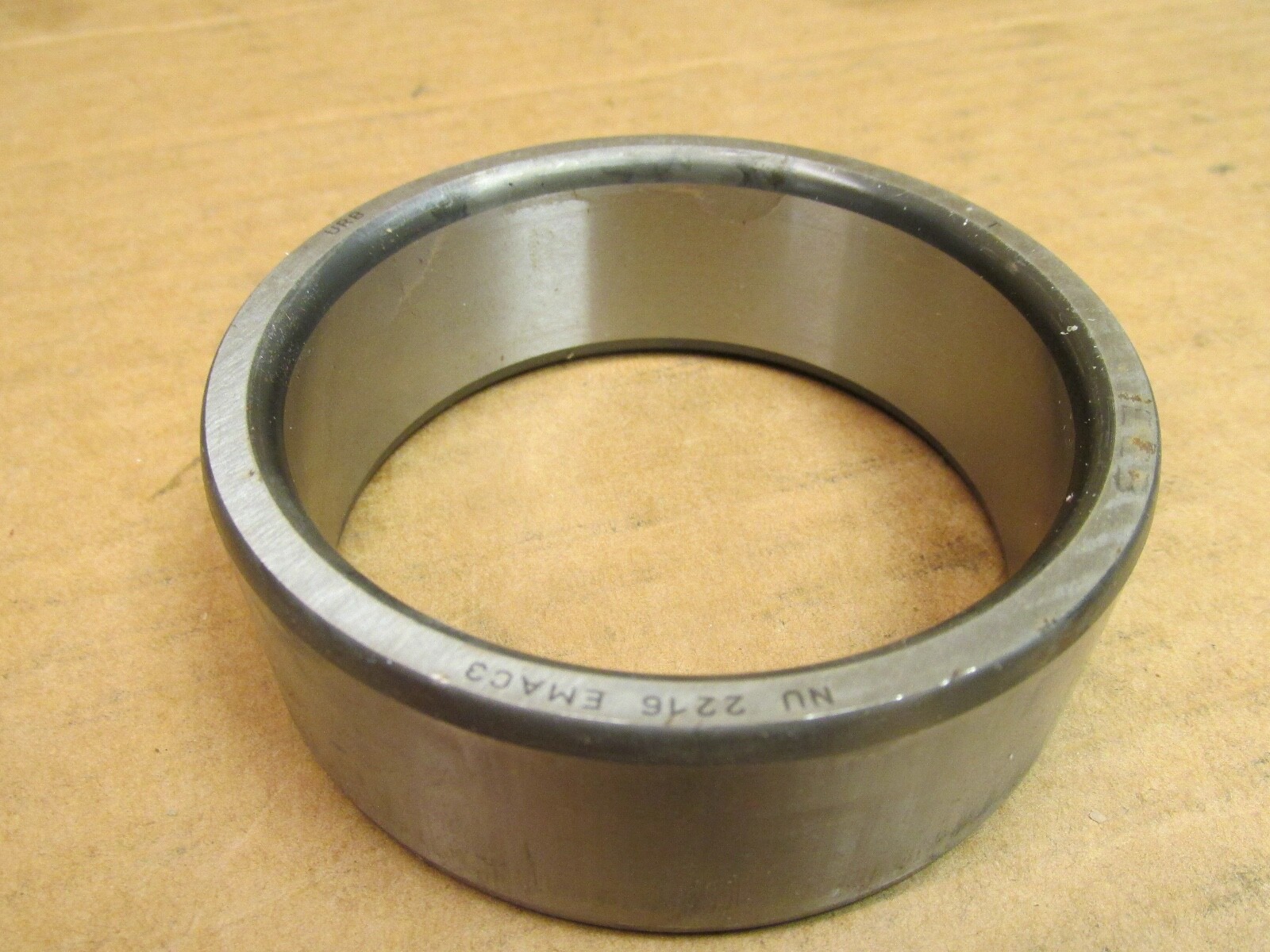 URB NU2216EMAC3 Cylindrical Roller Bearing Ring 80mm ID 33mm Width NU 2216 E C3