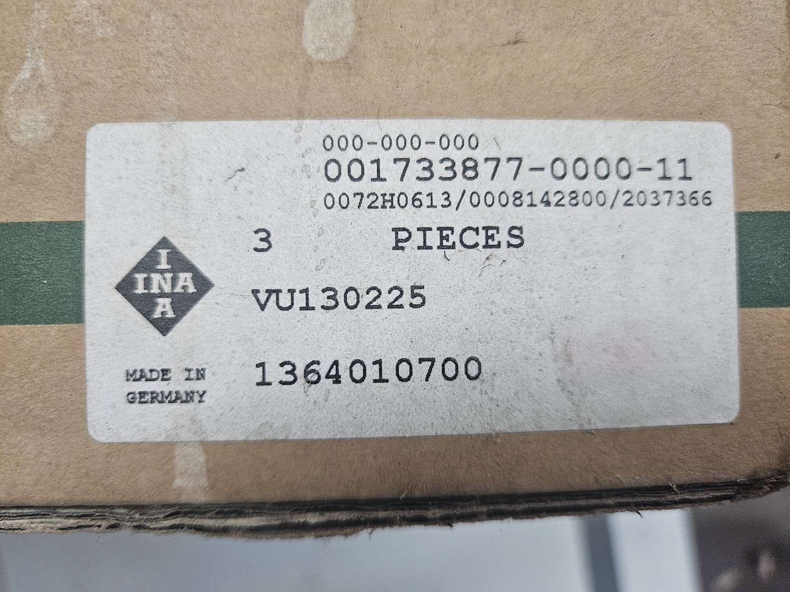 VU130225 INA (200x290x24mm) Four-point contact bearing