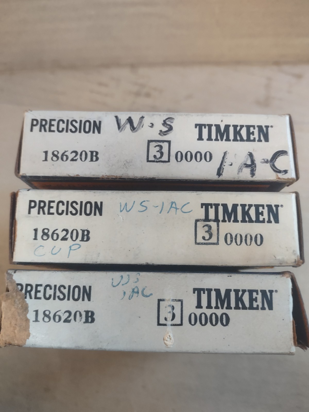 18620B Timken flanged cup Class 3 precision