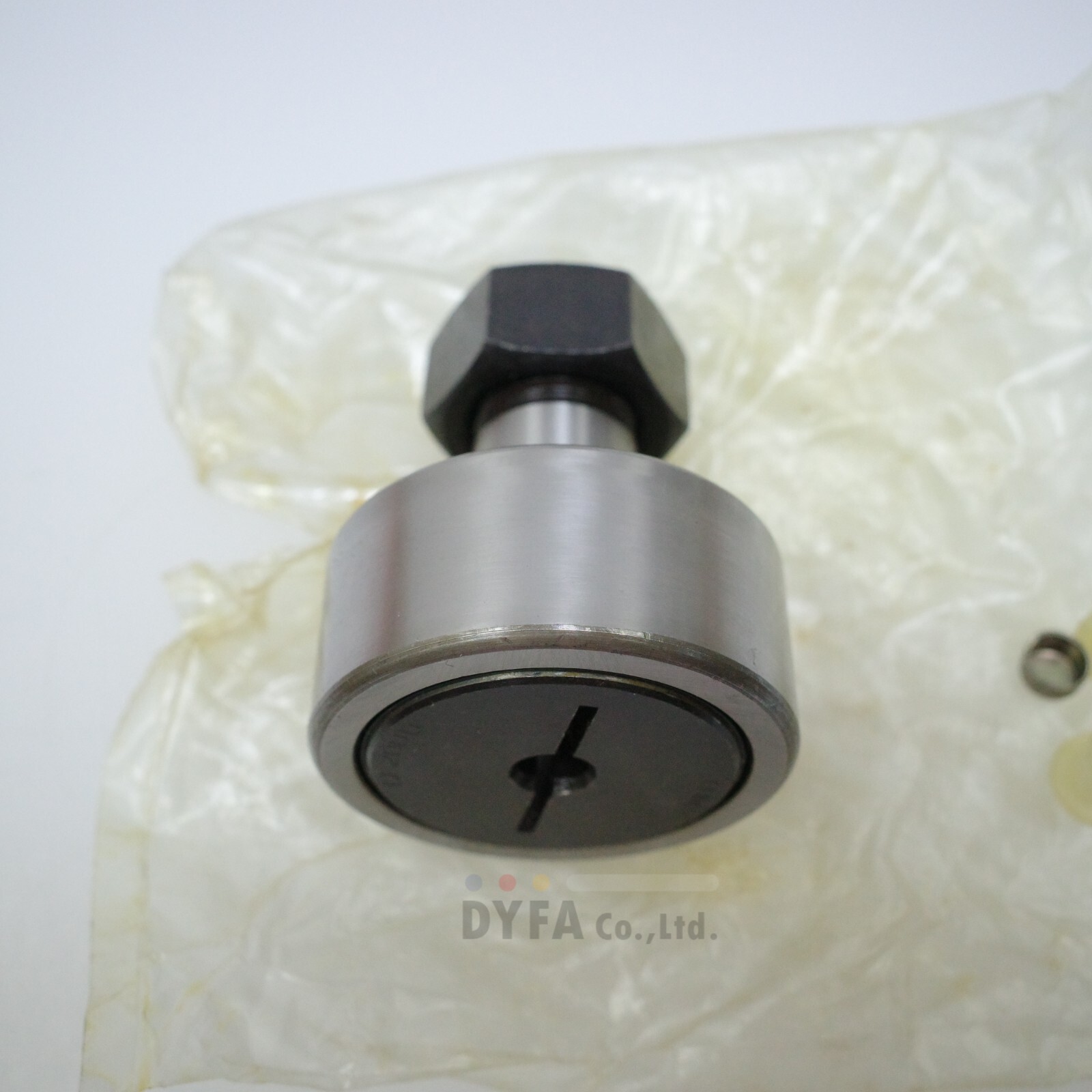 THK Genuine CF20UU NIB cam follower BRG-D-2008=1C42