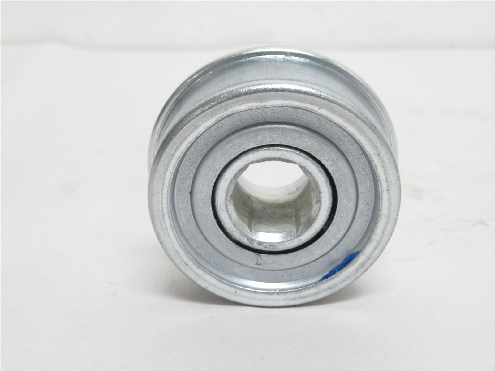 242623 New-No Box; Omni 102041 Flanged Conveyor Bearing; 3/4″ID; 2-7/16″ Flange
