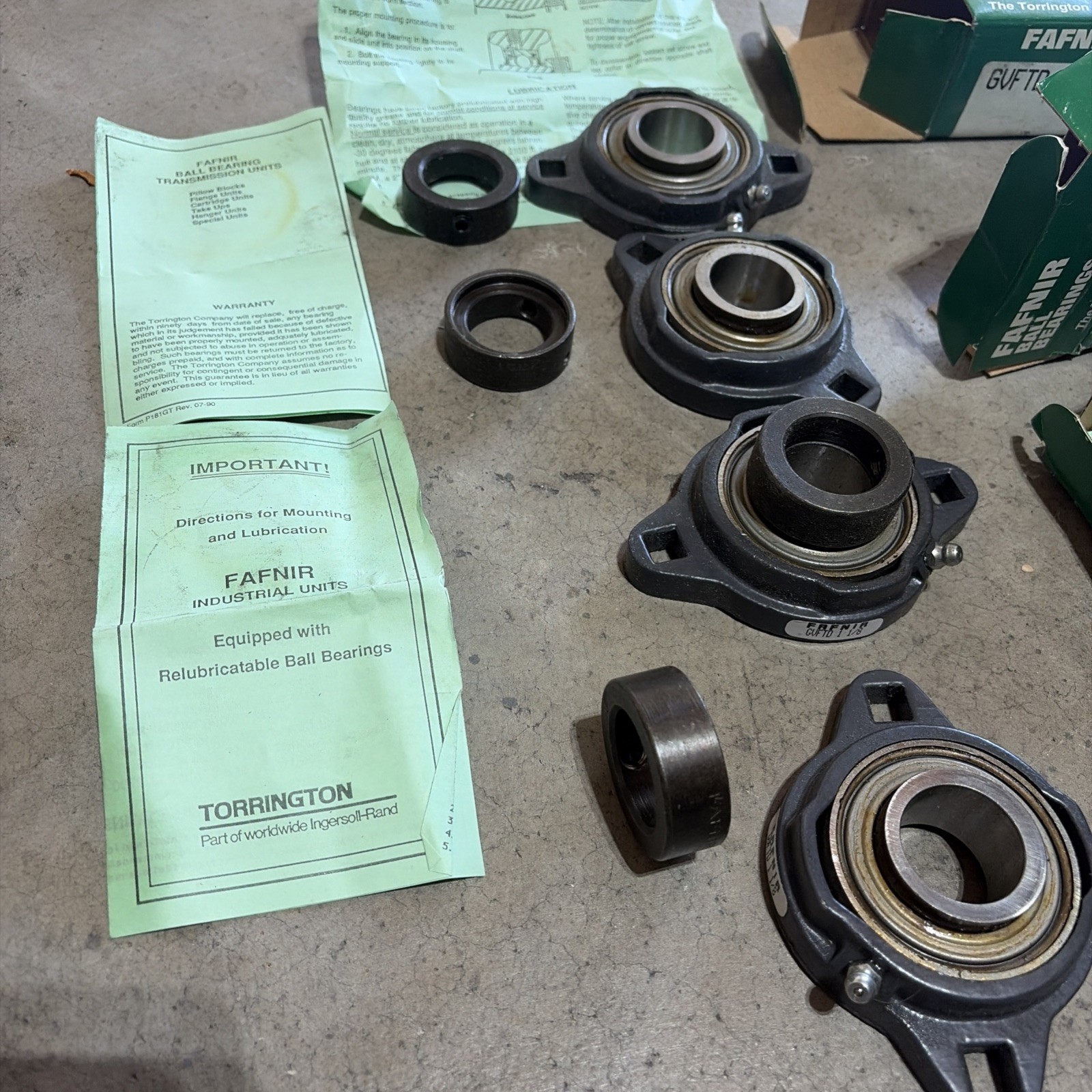 4 new Fafnir GVFTD 1-1/8″ Bearing