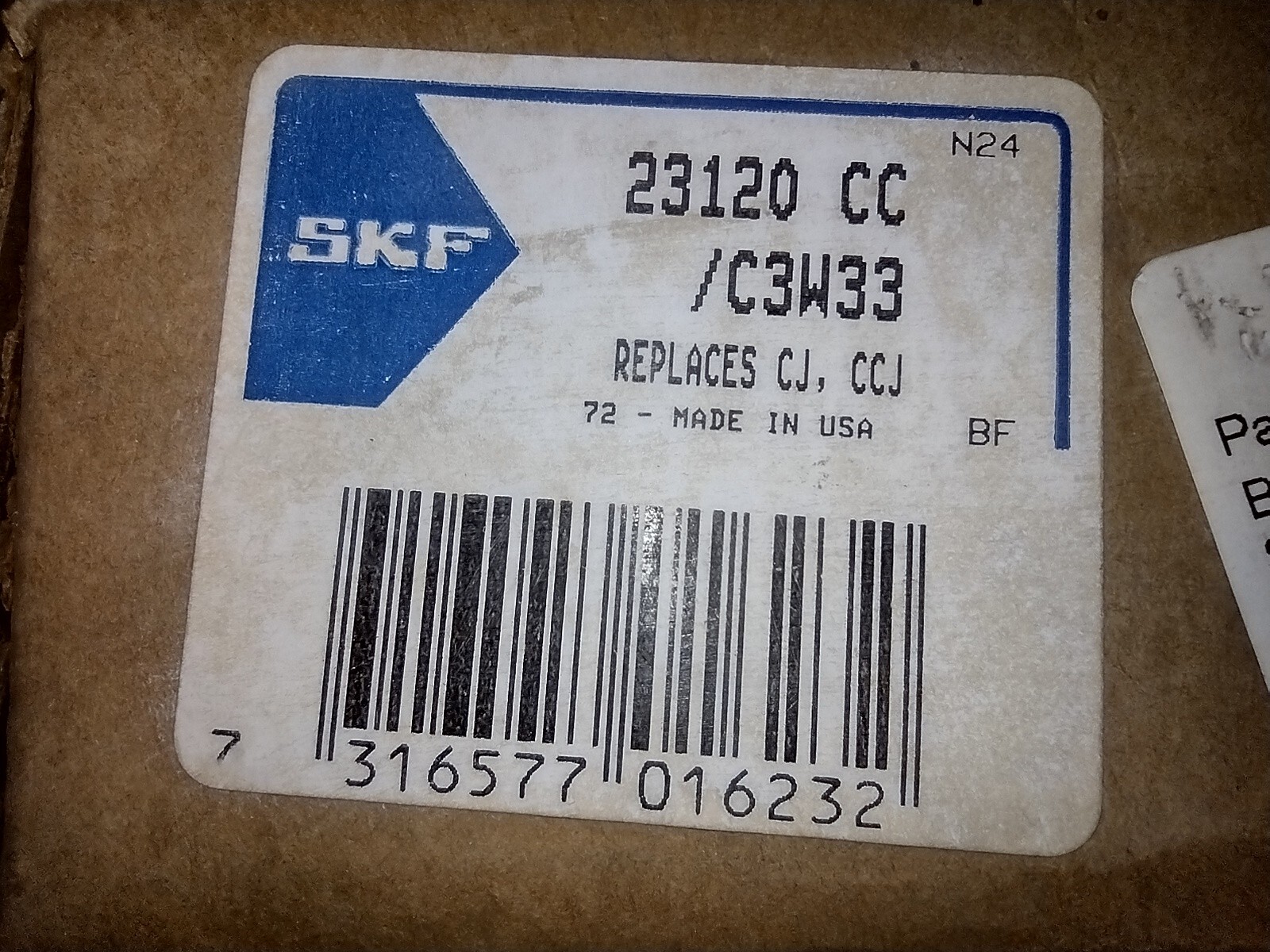 SKF 23120 CC/C3W33 Spherical Roller Bearing, 3.937″ Bore, 6.496″ OD, 2.047″ Wide