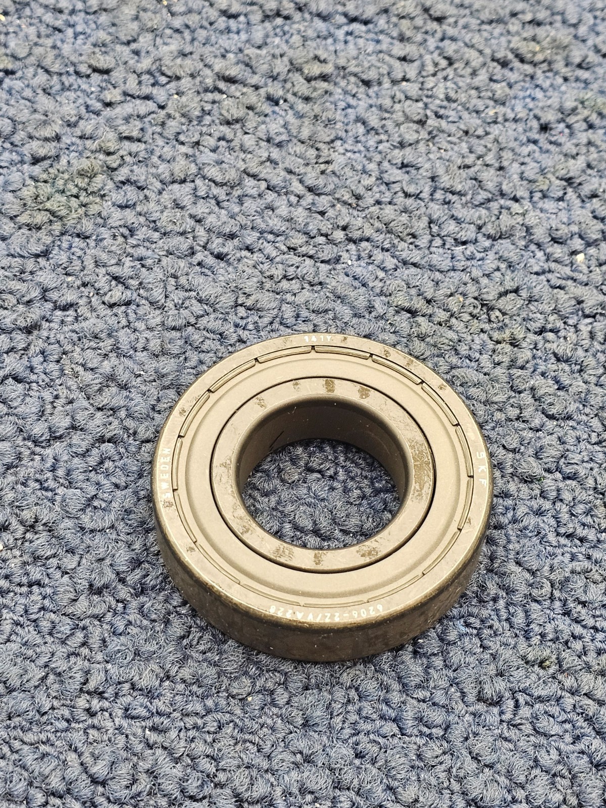 SKF 6206-2Z/VA228 Single Row Deep Groove Ball Bearing 1.1811 in. Bore Diameter