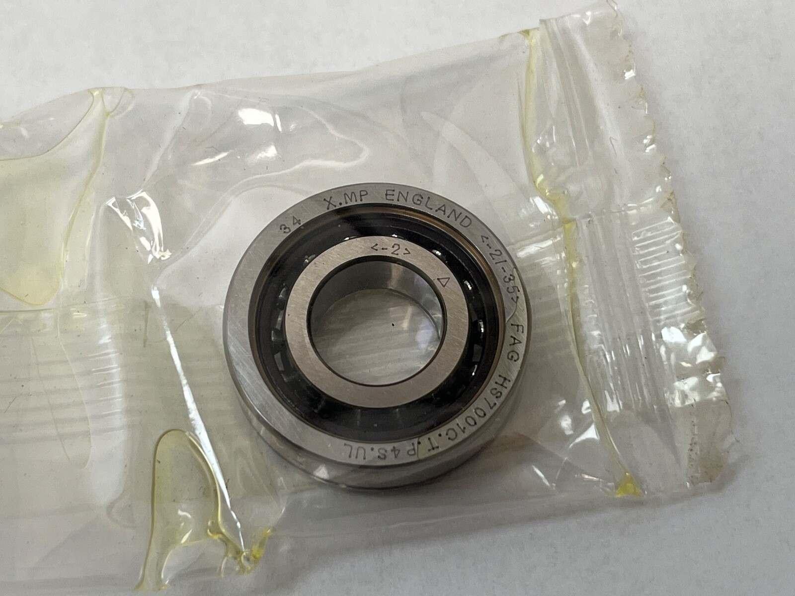 FAG HS7001.C.T.P4S.UL Bearing 12x28x8 mm 7001C HS-7001-C-T-P4S-UL England