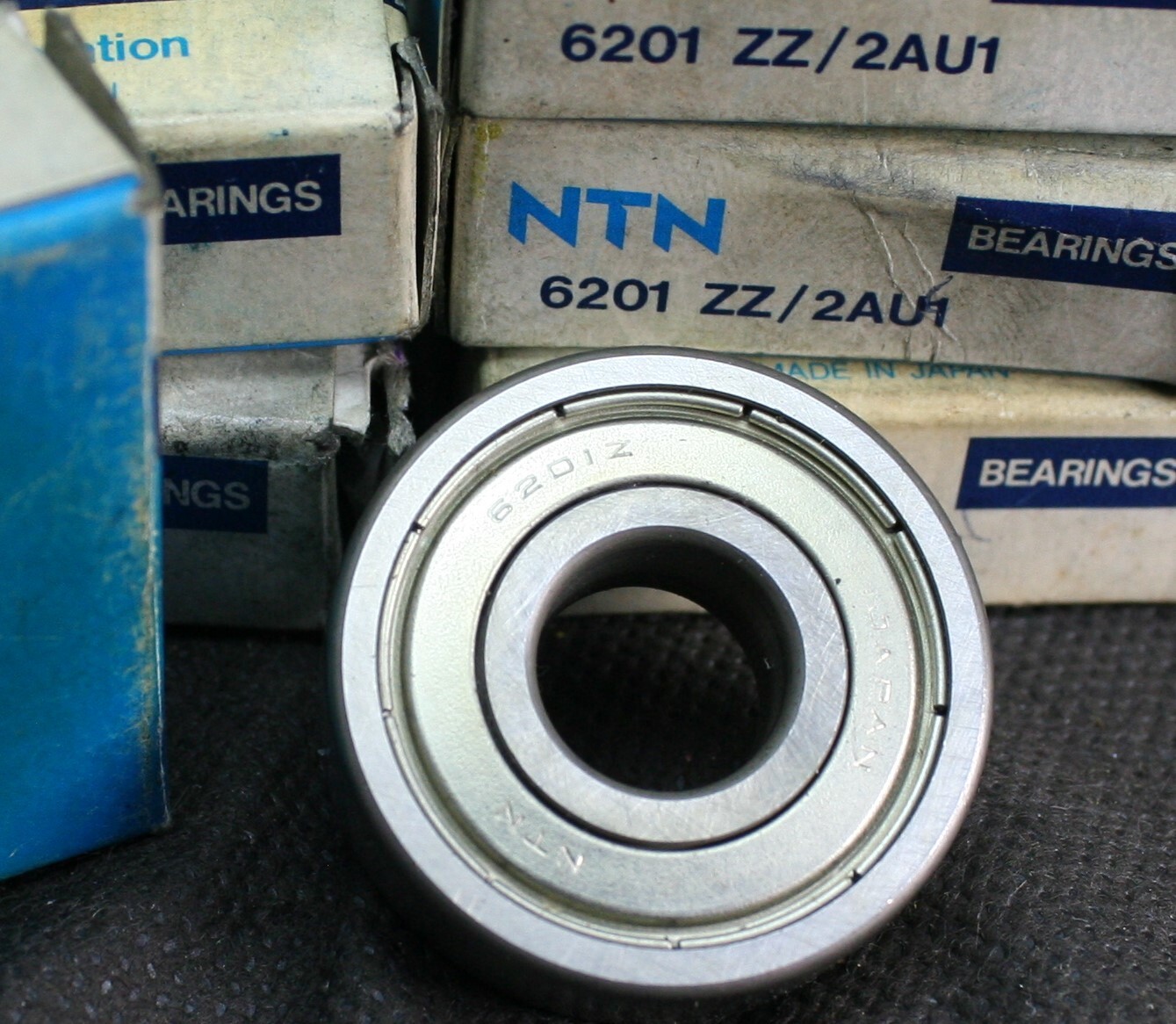 Six (6) NTN 6201 ZZ/2AU1 Deep Groove Bearings 12MM ID Japan NEW