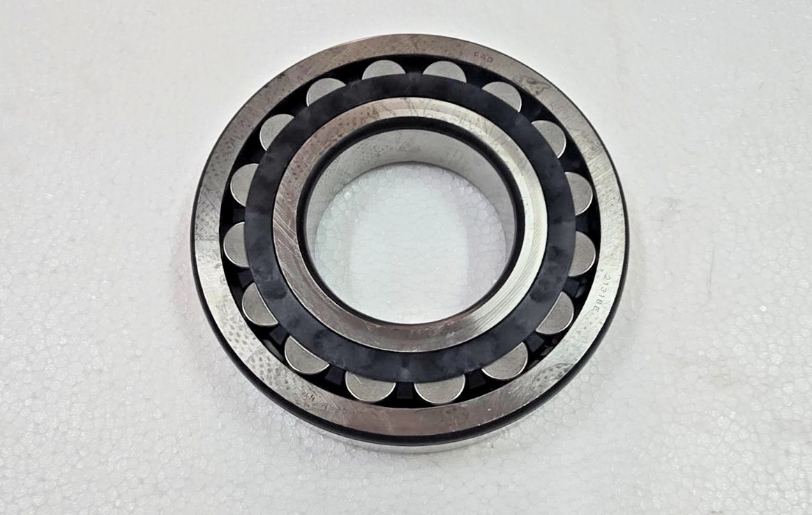 21318 E Spherical Roller Bearing 90x190x43 MM NEW FAG GERMANY 21318E Nylon Cage