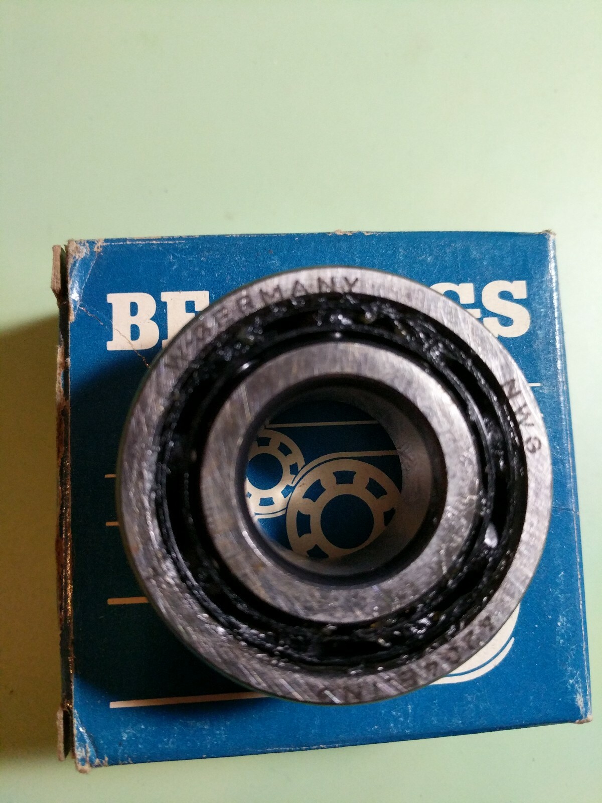 NWG Double Row 4204 TN Bearings