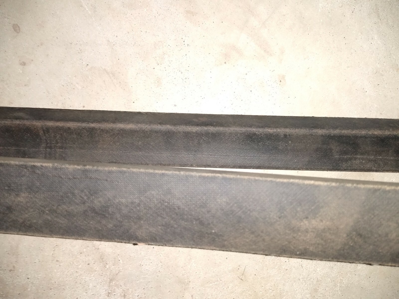 White New Idea Agco AC9560 Belt New Old Stock (1 5/8″ x 99.5″) Same as 204496