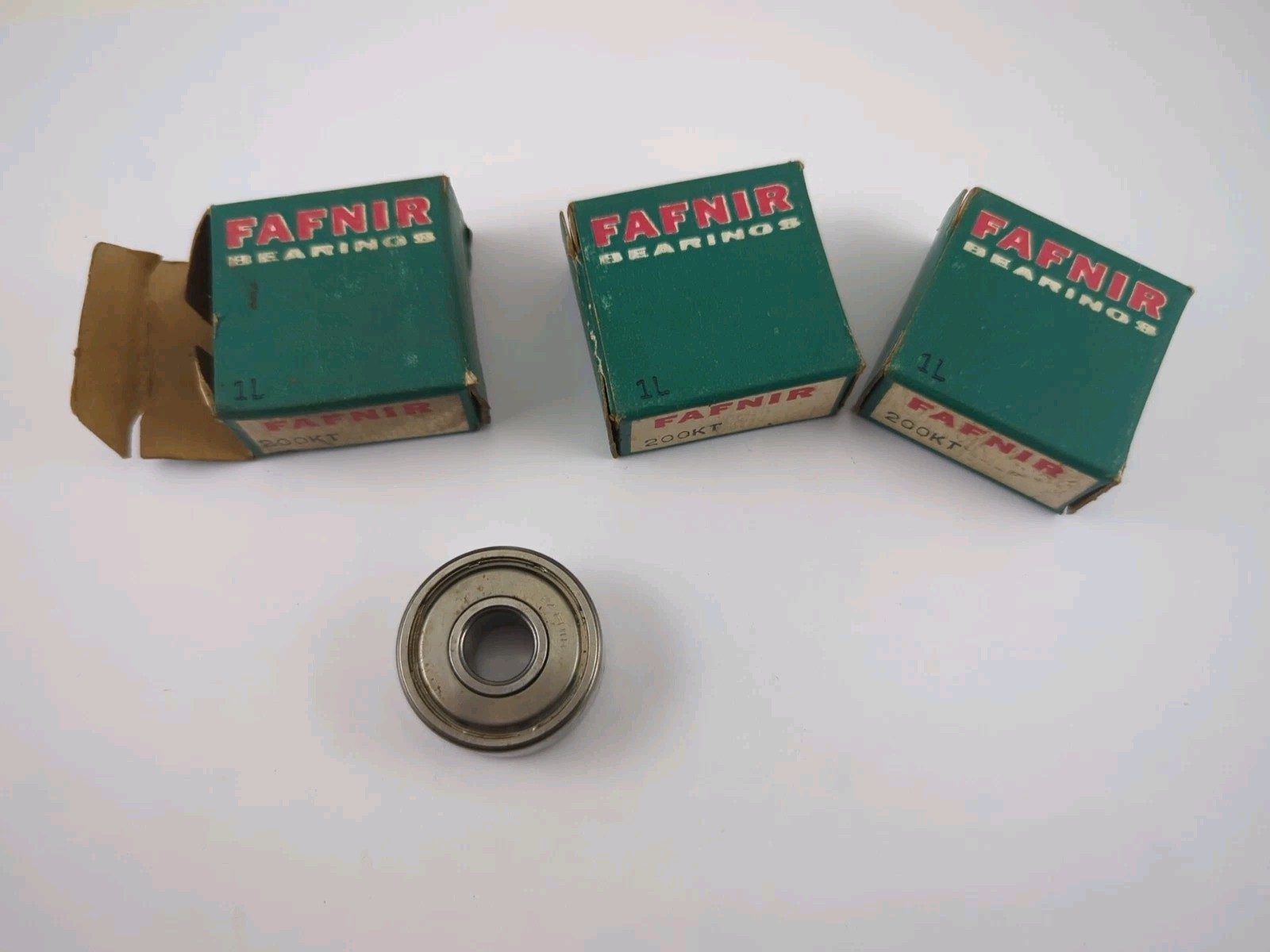 (3) Fafnir 200KT C7 Felt Seal Bearings, Made In USA. * = NDH WC8500