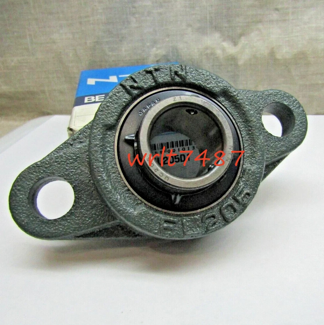 1PC NTN UCFL205D1 bearing unit