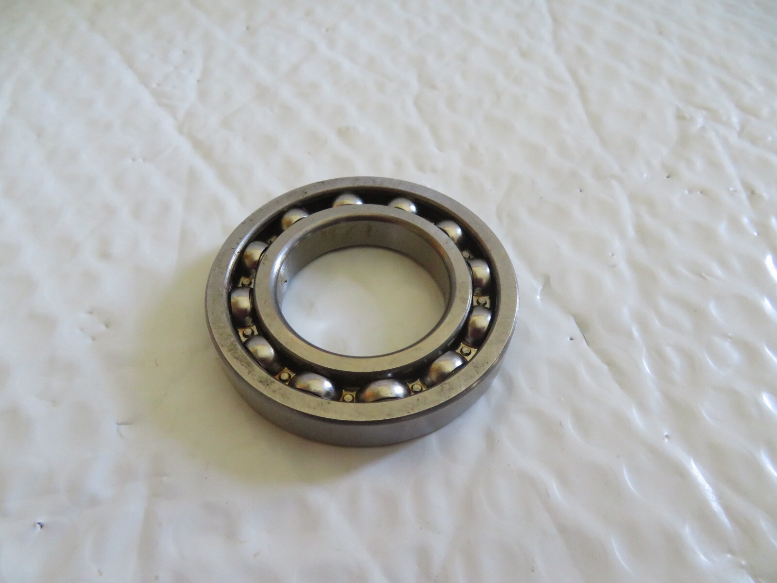 NEW IKS EE-11 BALL BEARING EE11 “PLEASE SEE PICTURES OF ACTUAL ITEM”