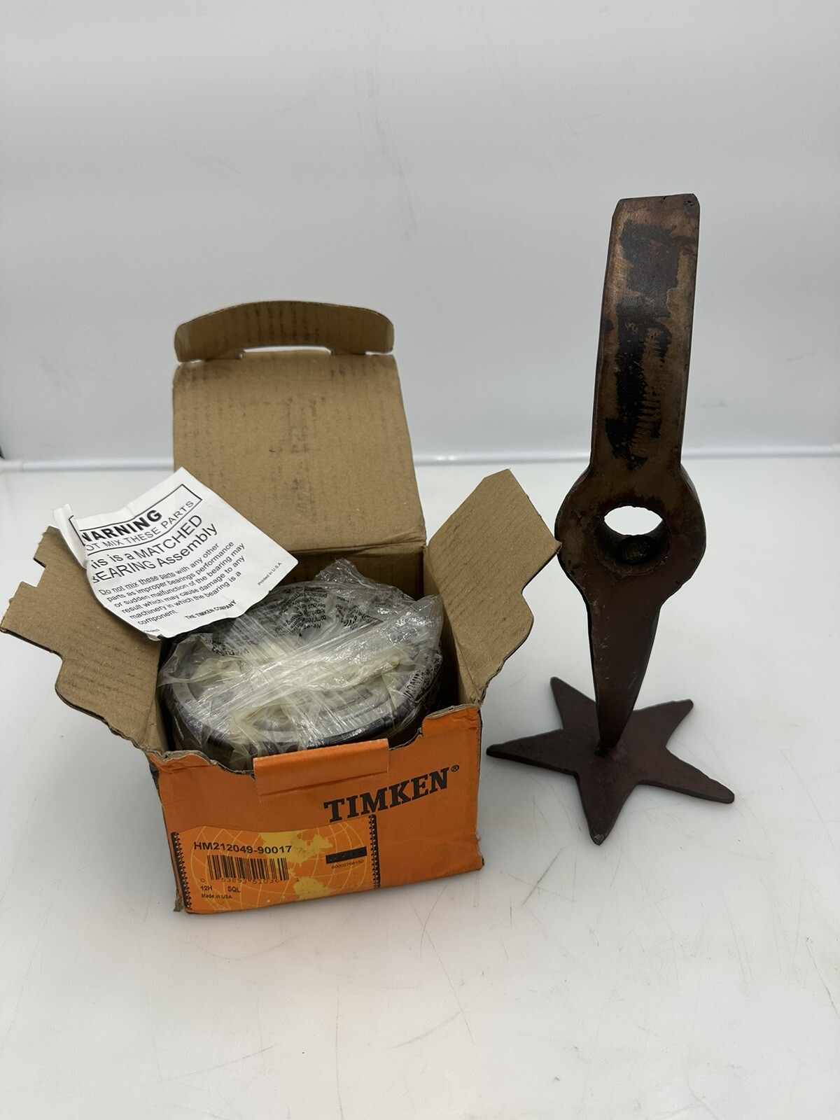 TIMKEN HM212049-90017 TRB Two-Single-Row Assembly 4-8 OD MATCHED SET NEW OEM