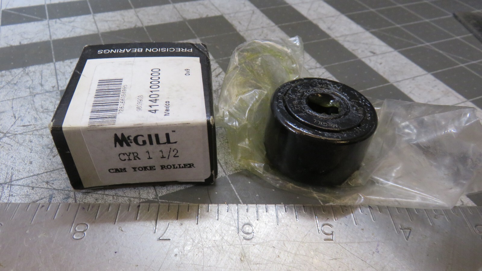 McGill CYR 1-1/2 Cam Yoke Roller Bearing 0.625″ Bore 0.4375″ OD 0.875″ Wide