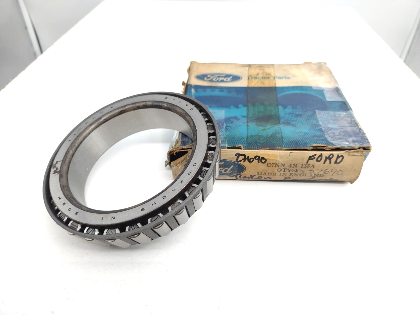 Timken 27690 Tapered Roller Bearing Cone 3.2813 inch Bore