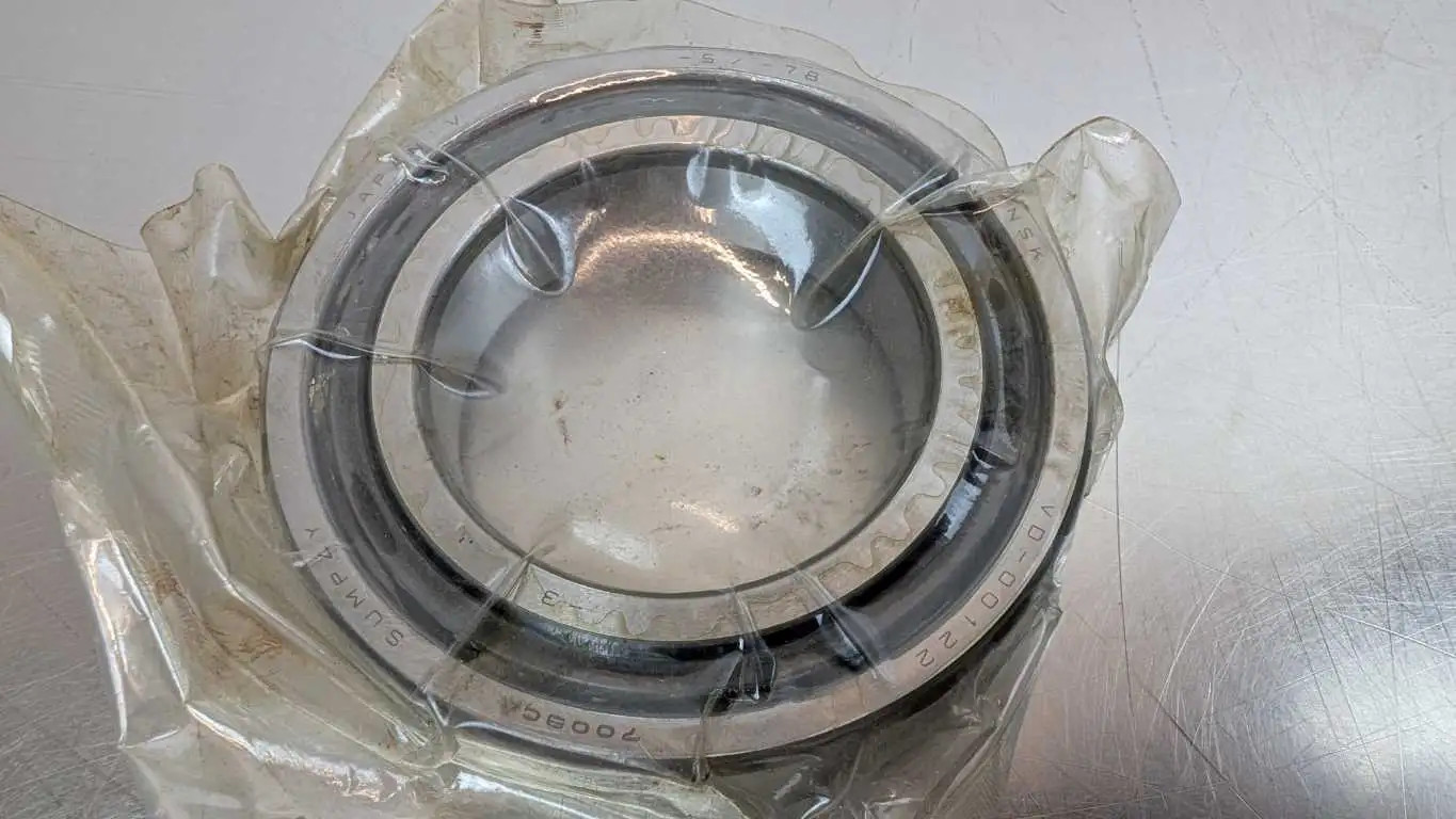 NSK 7009CTYNSUMP4Y Super Precision Angular Contact Bearing 45mm 75mm 16mm