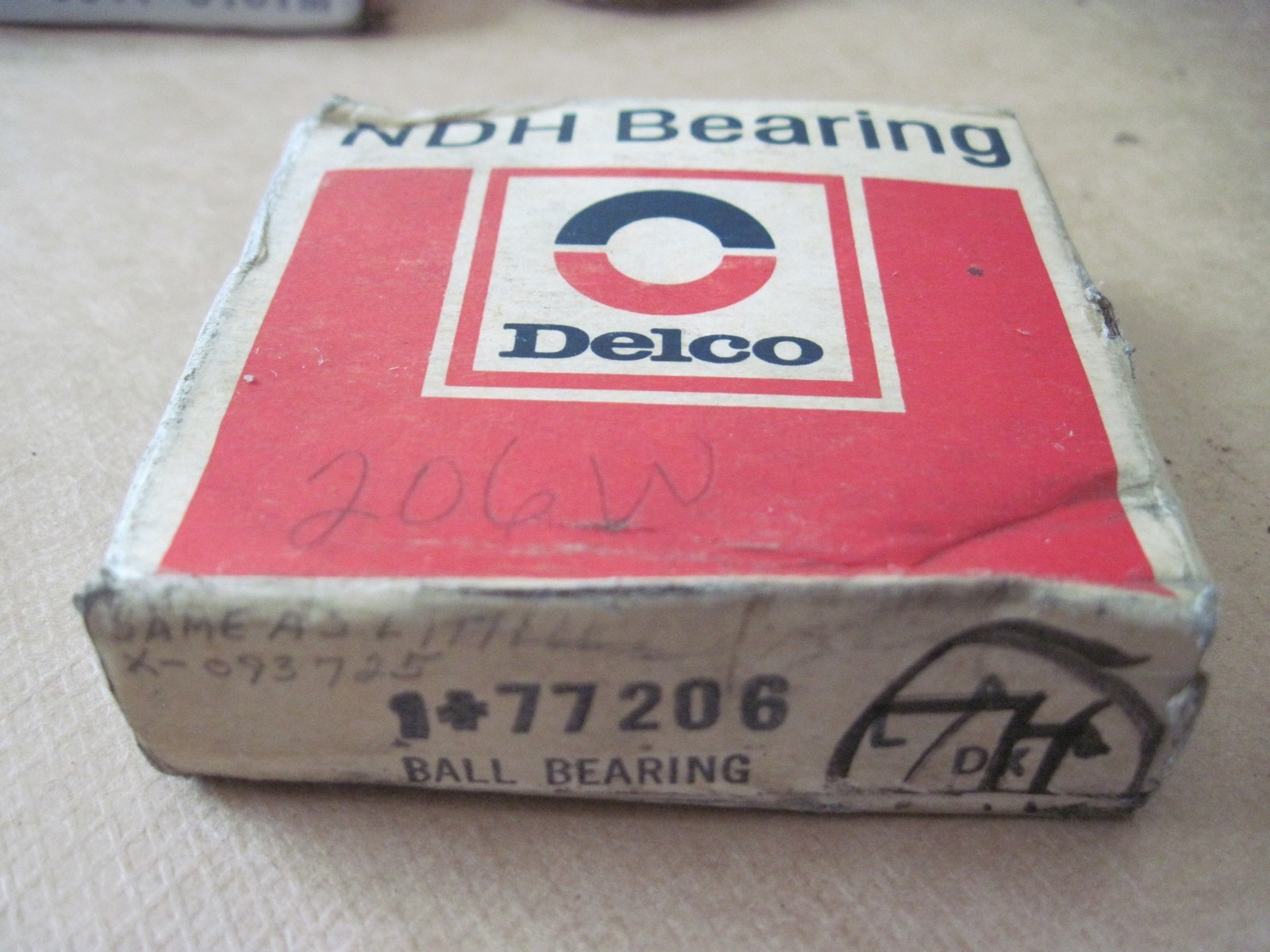 Lot of 16 NOS Bearings MRC, FAG, NSK, Hoover, Many 206 Variations