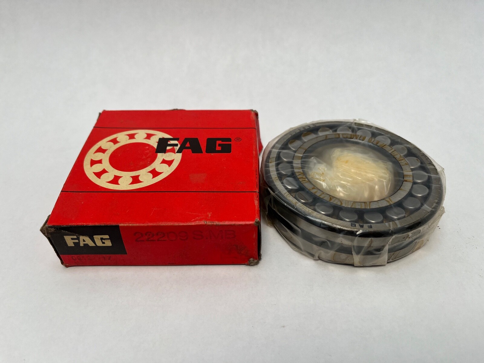 FAG 22209SMB Spherical Bearing 45x85x23 mm 22209-S-MB 22209-S-M