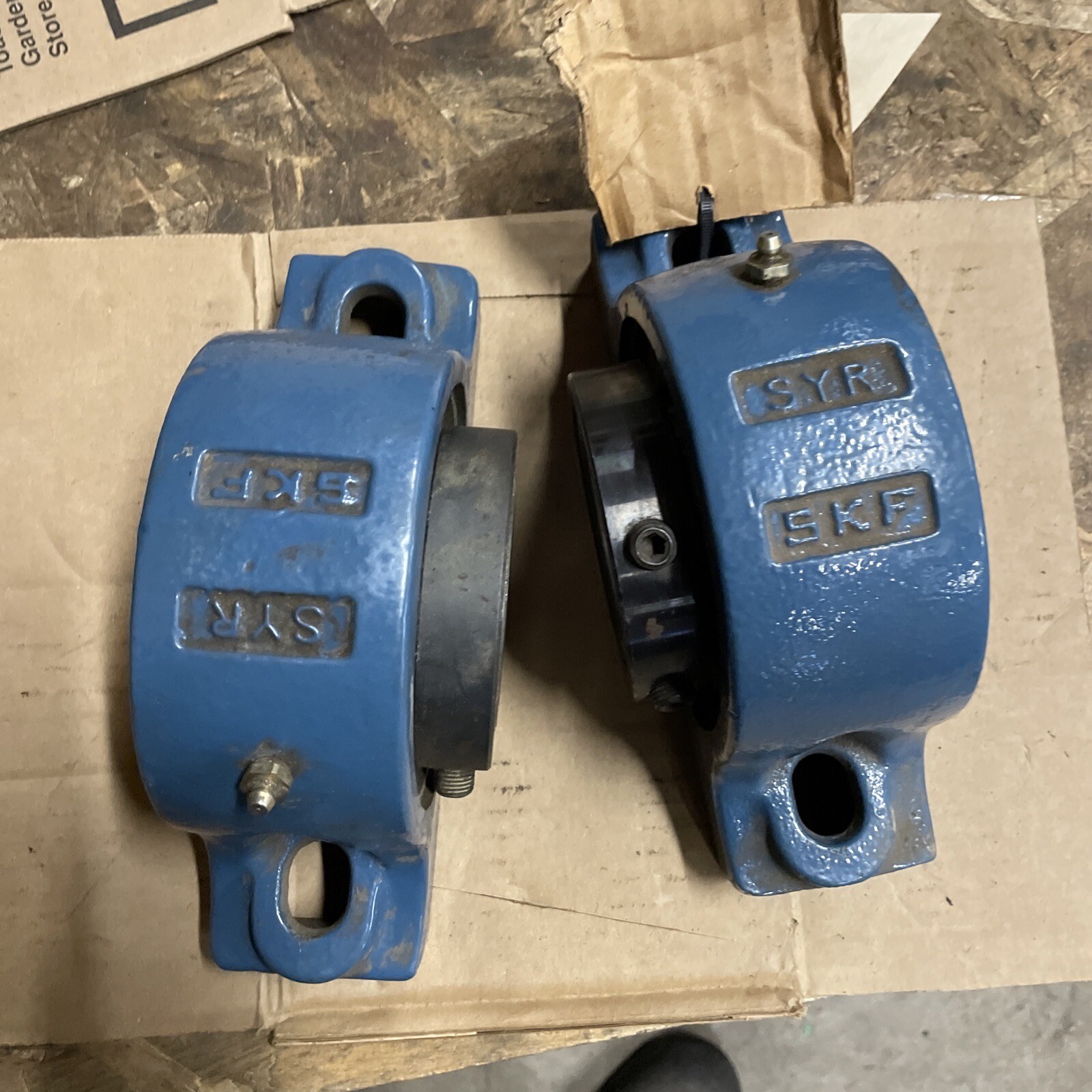 NOS PILOT BLOCK BEARING SET OF 2 SKF SYR 2.7/16 PILOT BEARING