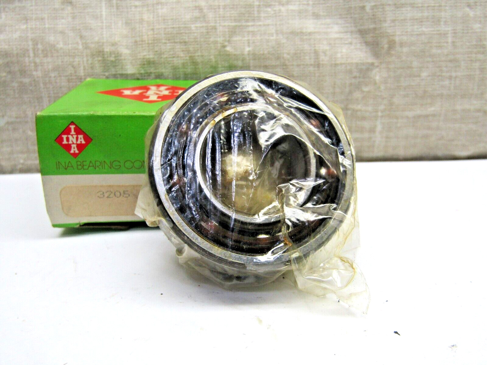 INA 3205 25mm X 52mm X 20.6mm (13/16″) Angular Contact Bearing