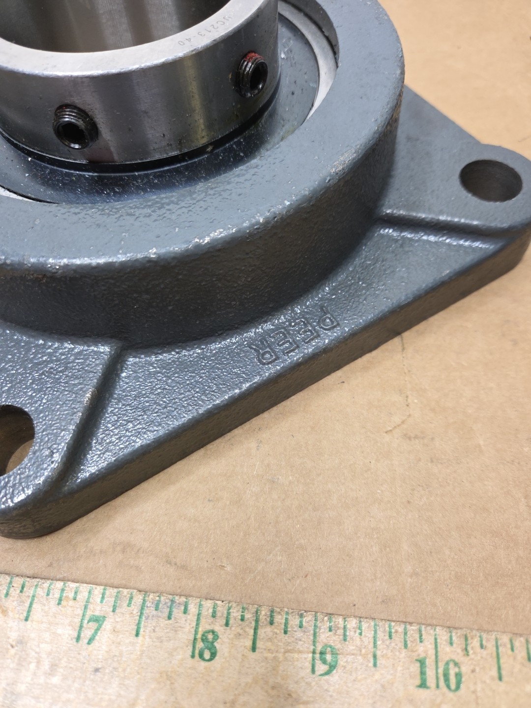 PEER F213 F-213-h BEARING & Housing 4 Bolt Flange 2-1/2″ Or 65mm