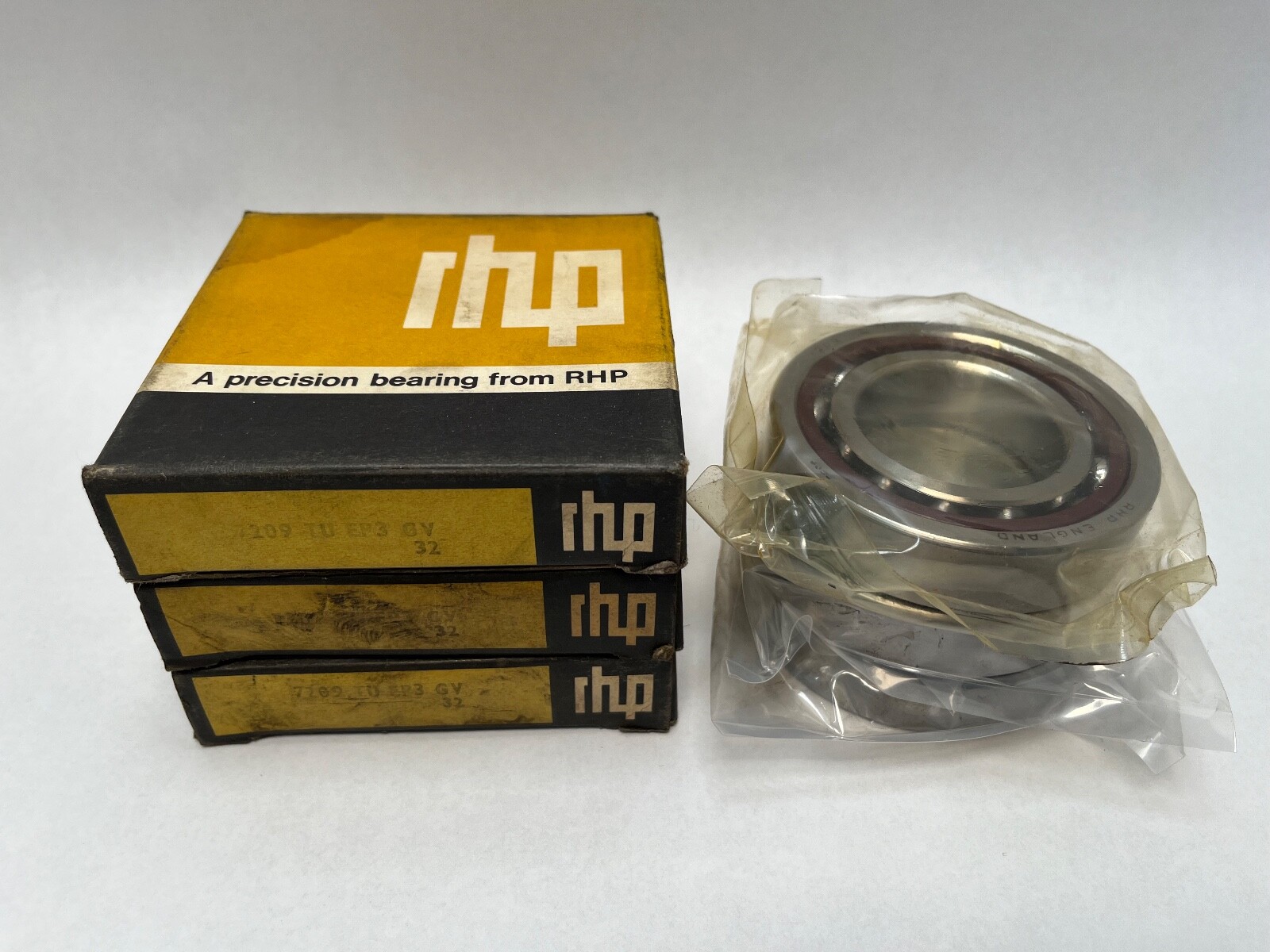 RHP 7209TDULP6 Bearing 7209B 7209-T-DUL-P6 7209TUEP3 45x85x19 mm 3 Pcs