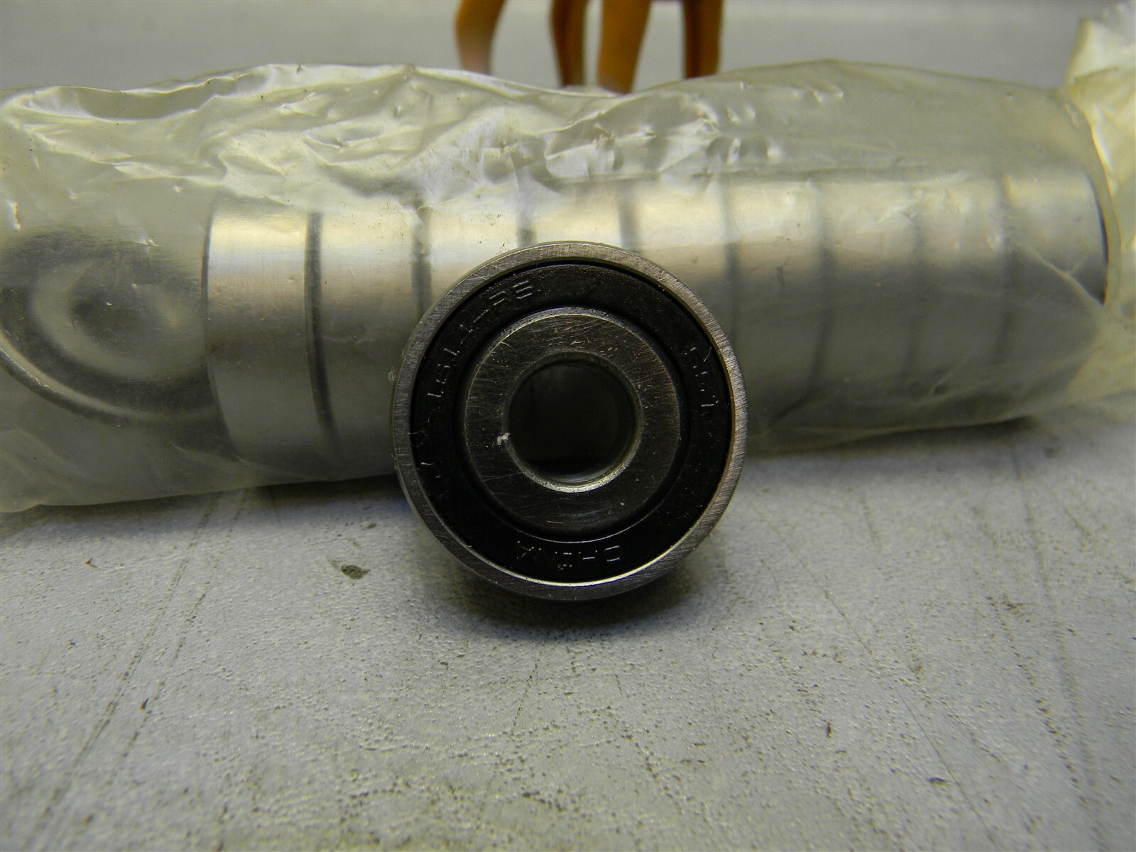 SST 1614-RS Bearing 1614RS Bore: 3/8″ OD: 1 1/8″ Thickness: 3/8″ Pack of 10