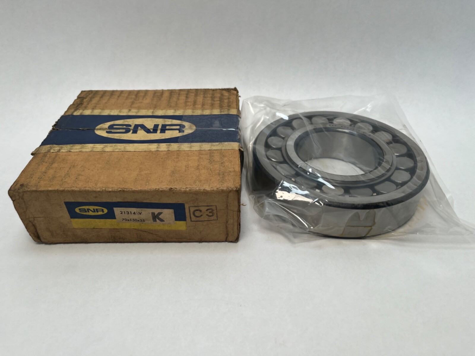 SNR 21314VKC3 Spherical Bearing 70x150x35 mm 21314-V-K-C3 21314 CKJ